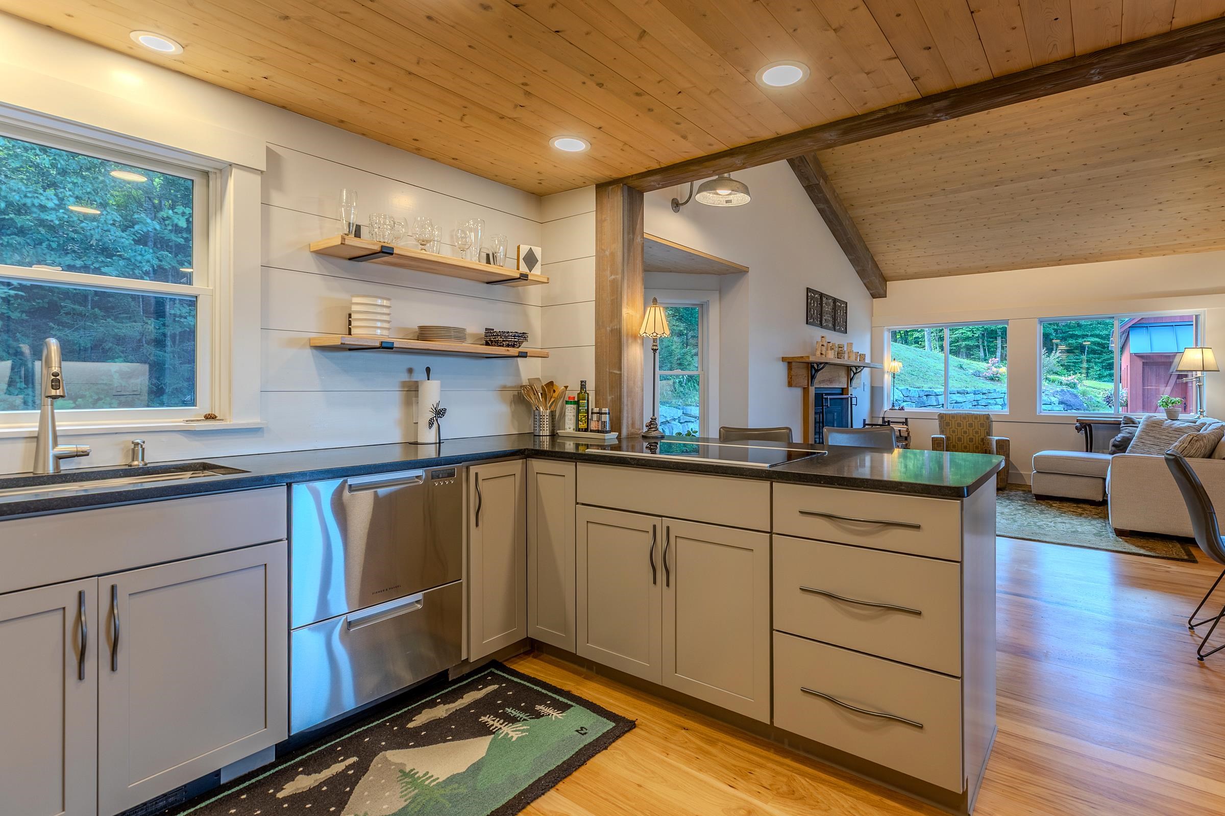 979 Andover Ridge Road photo 15