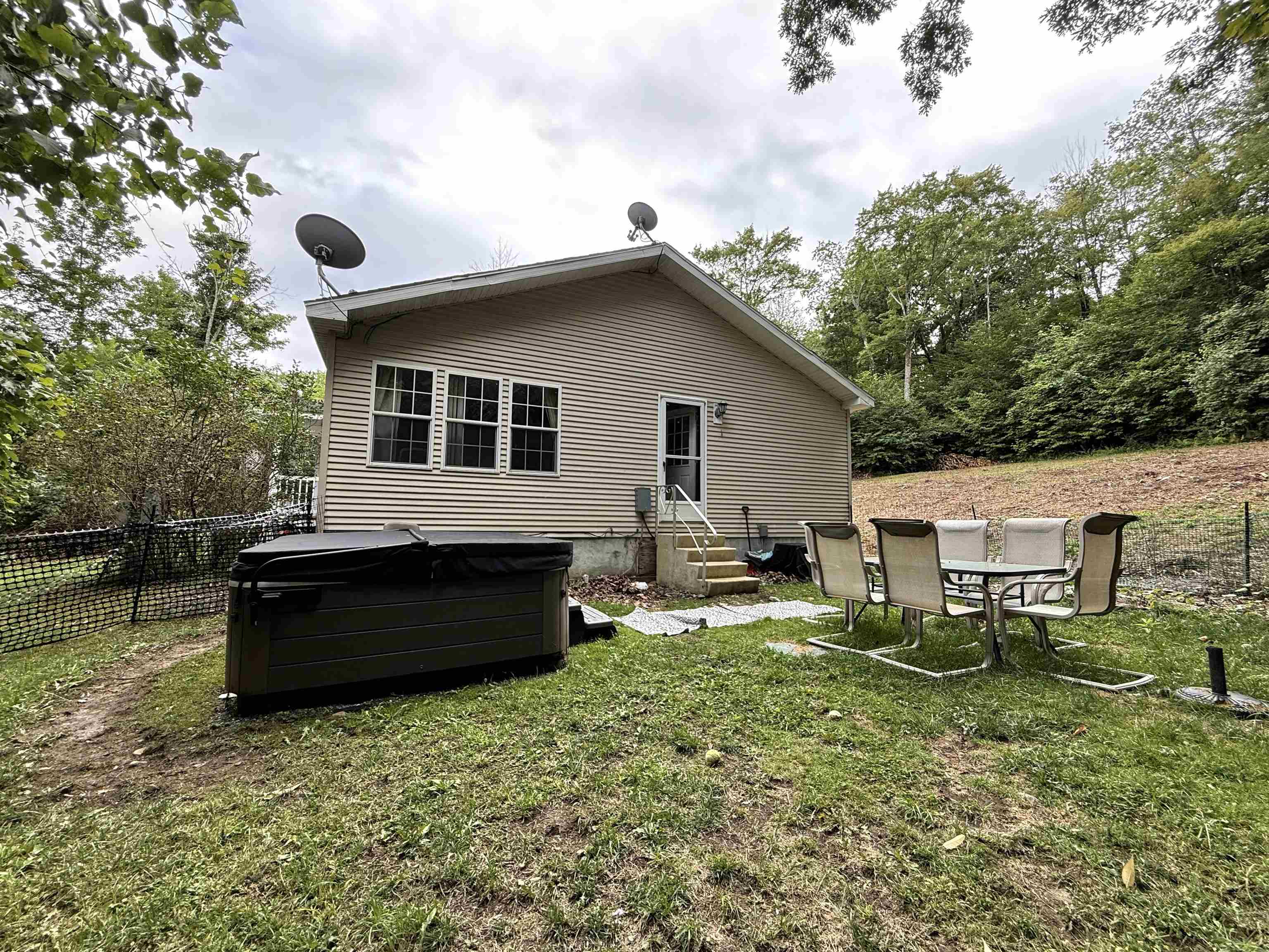 112 Outwater Road photo 16