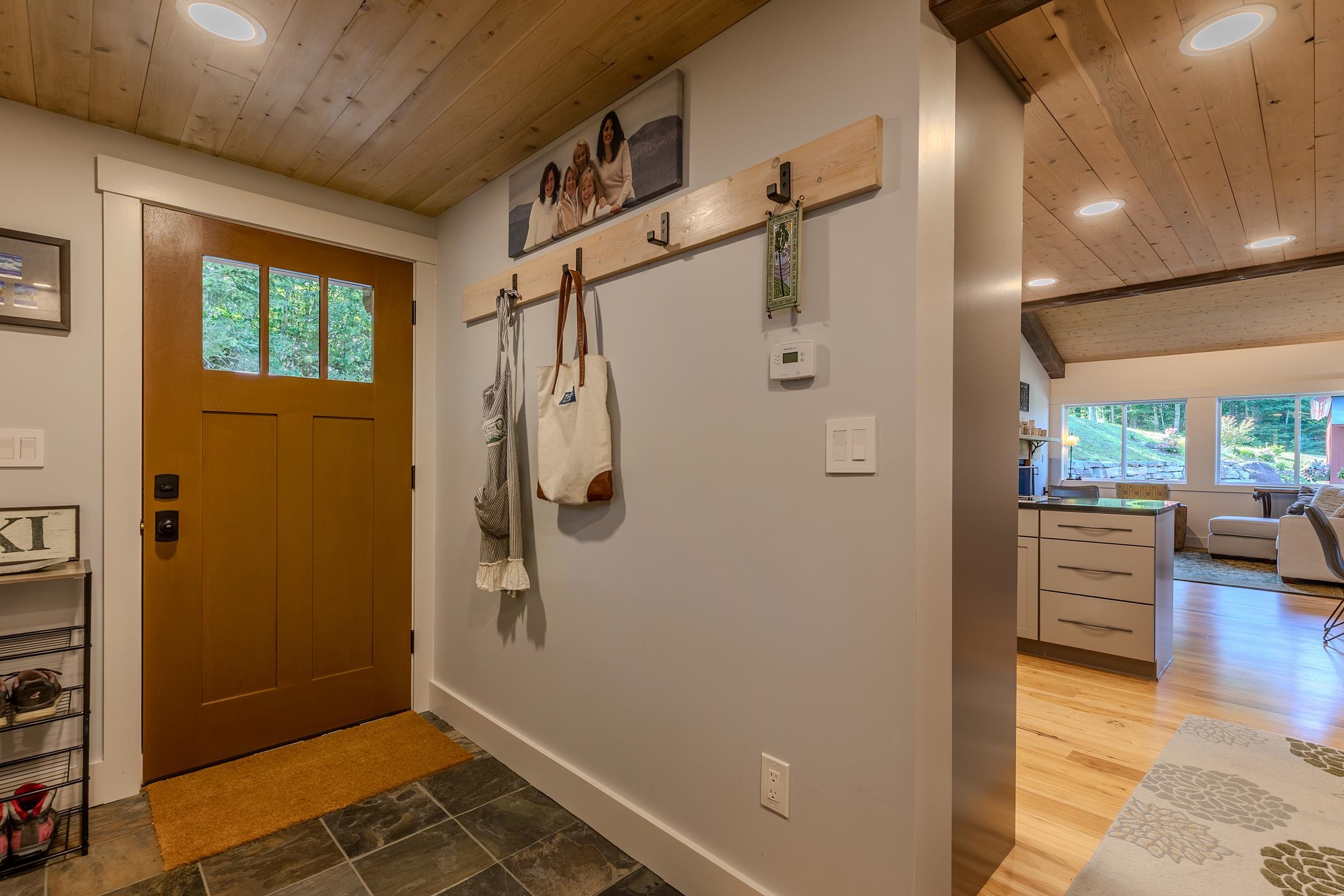 979 Andover Ridge Road photo 19