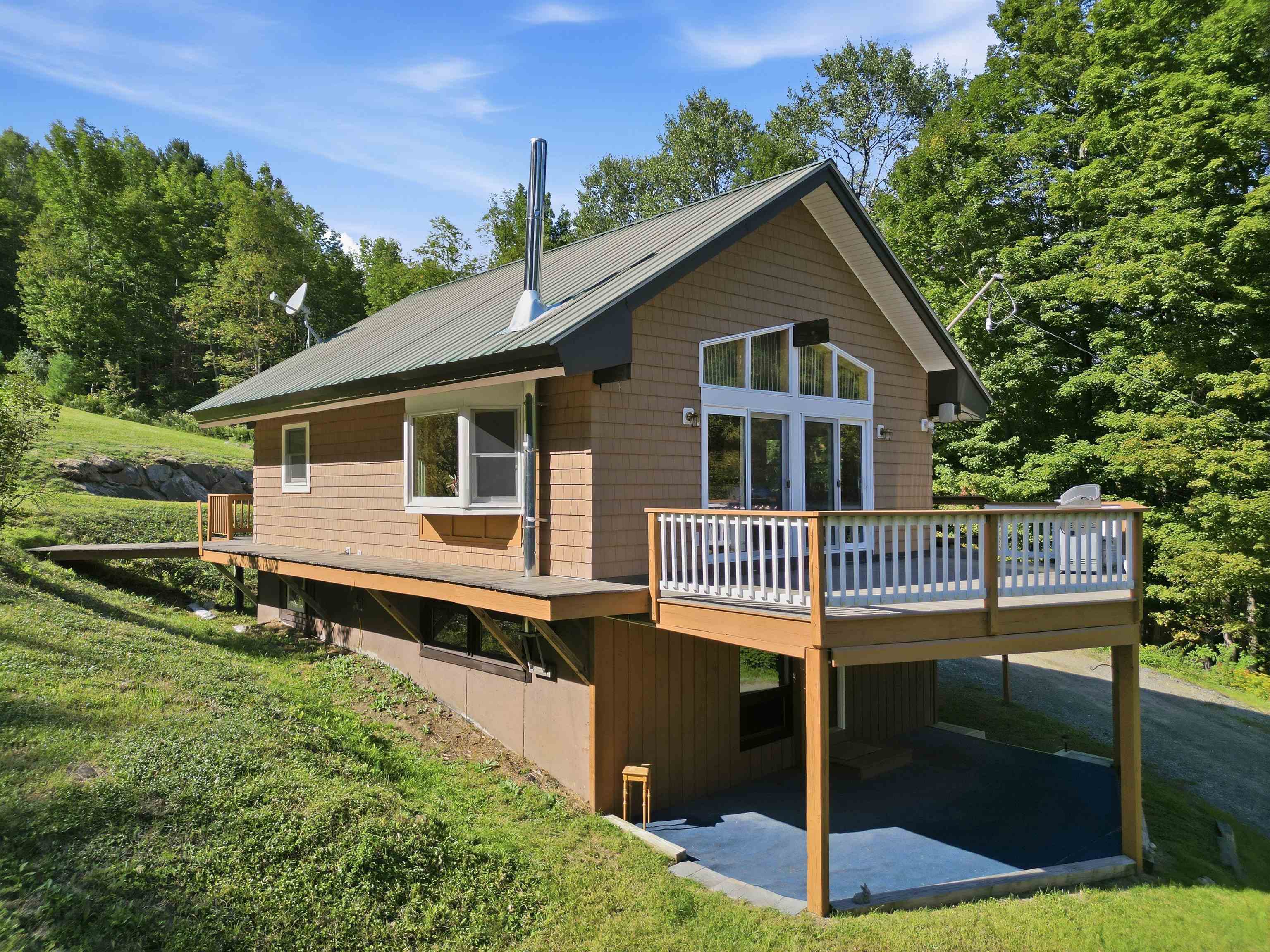 793 Blood Hill Road photo 2