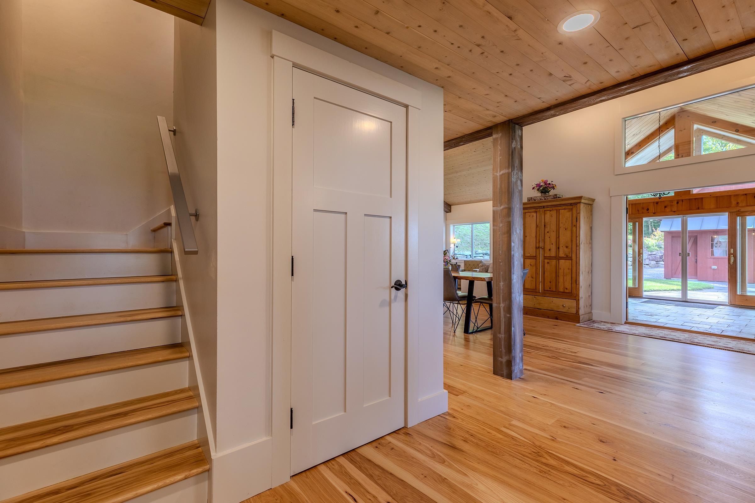 979 Andover Ridge Road photo 28