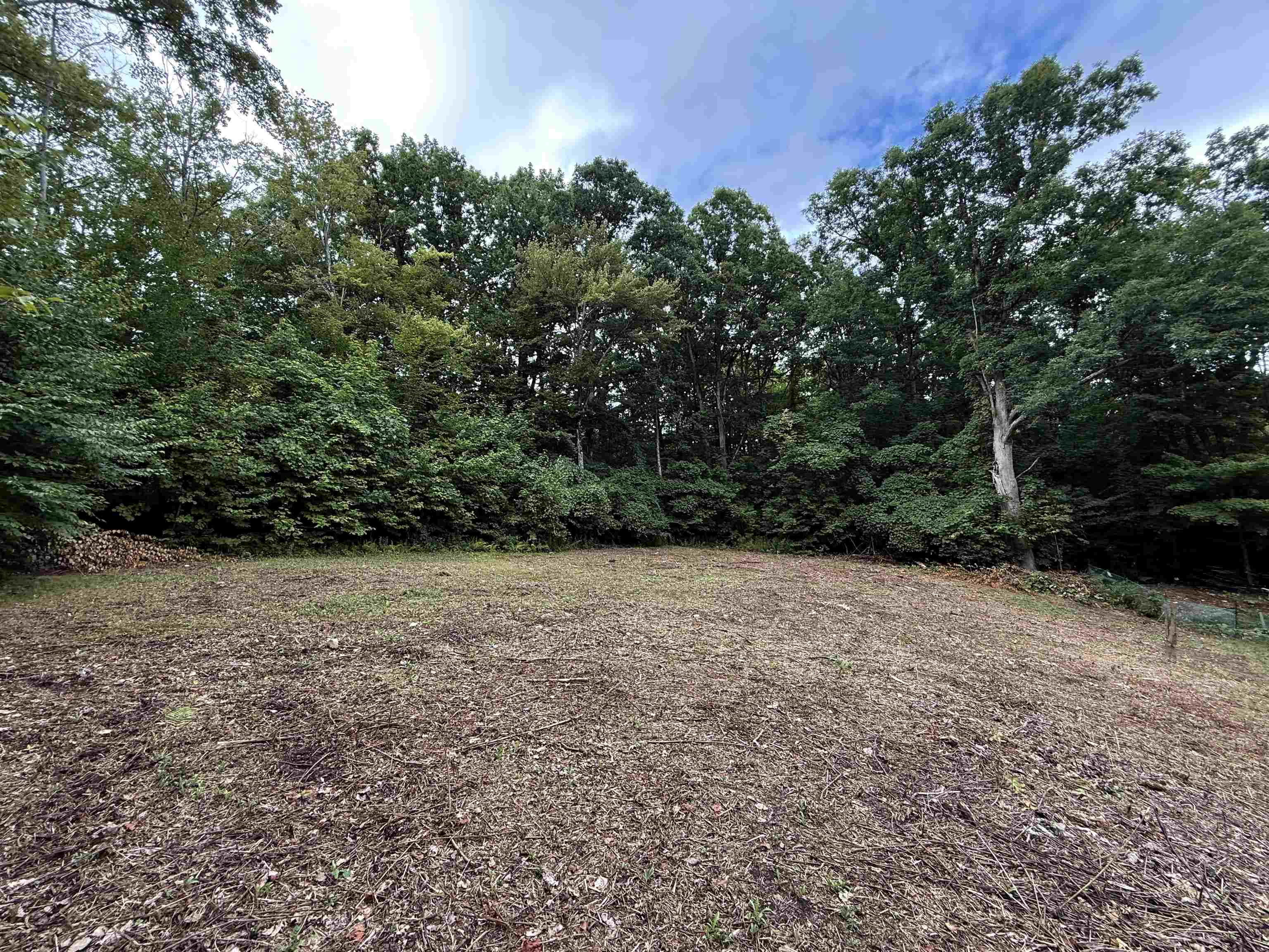 112 Outwater Road photo 3
