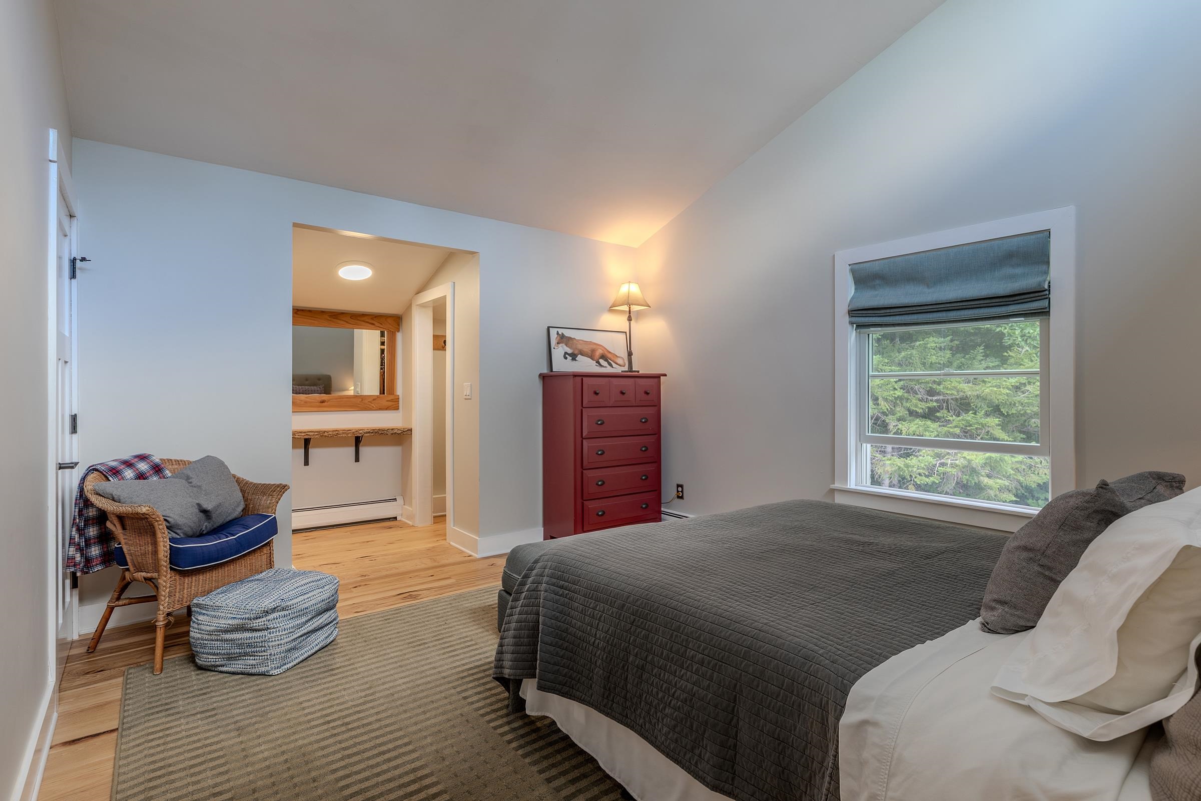 979 Andover Ridge Road photo 31