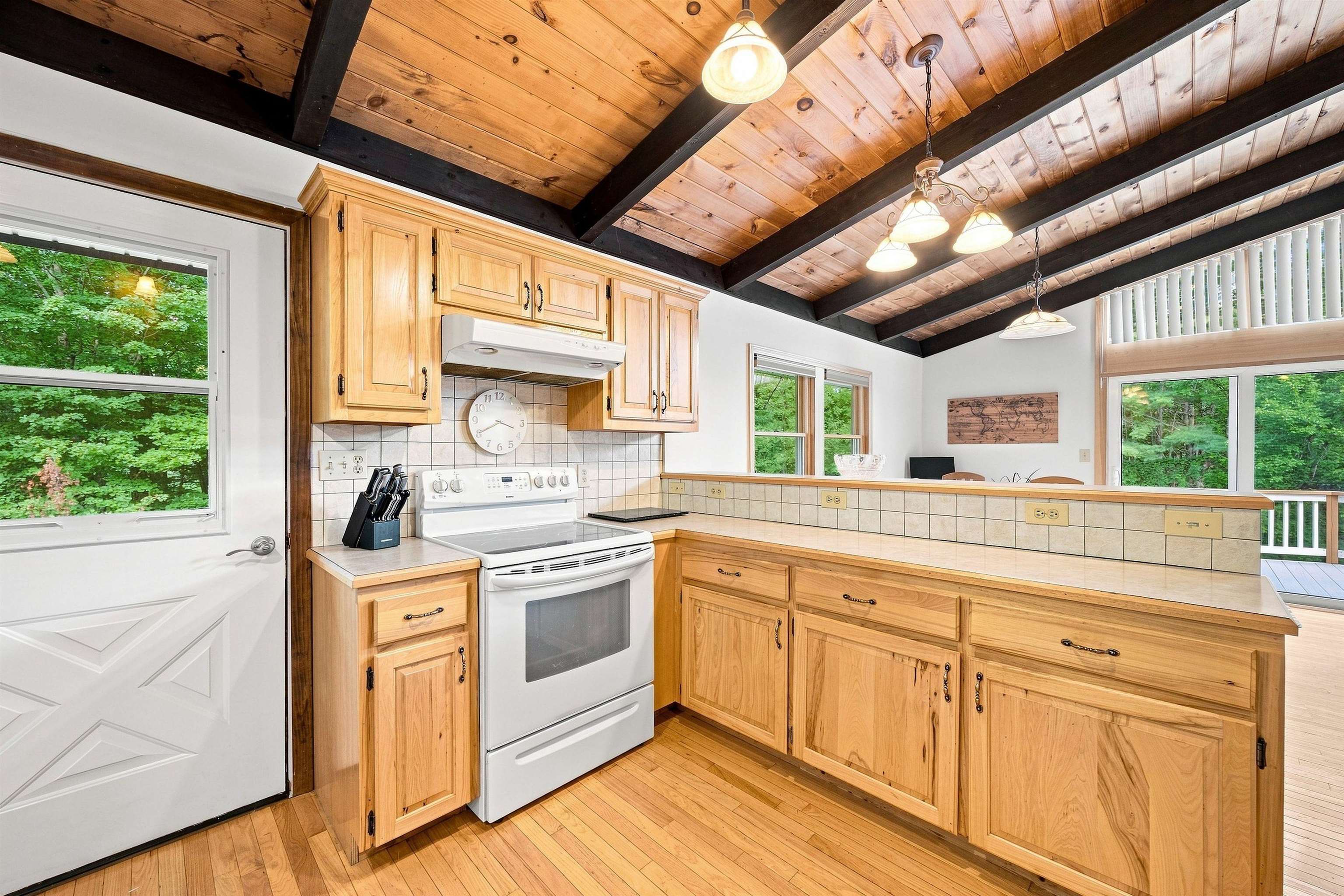 793 Blood Hill Road photo 5