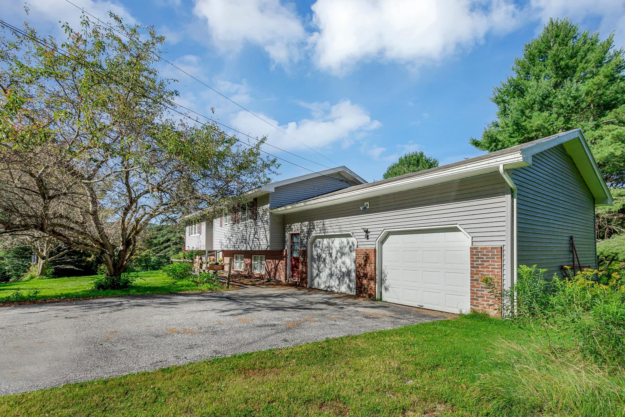 387 Wilmouth Hill Road photo 2