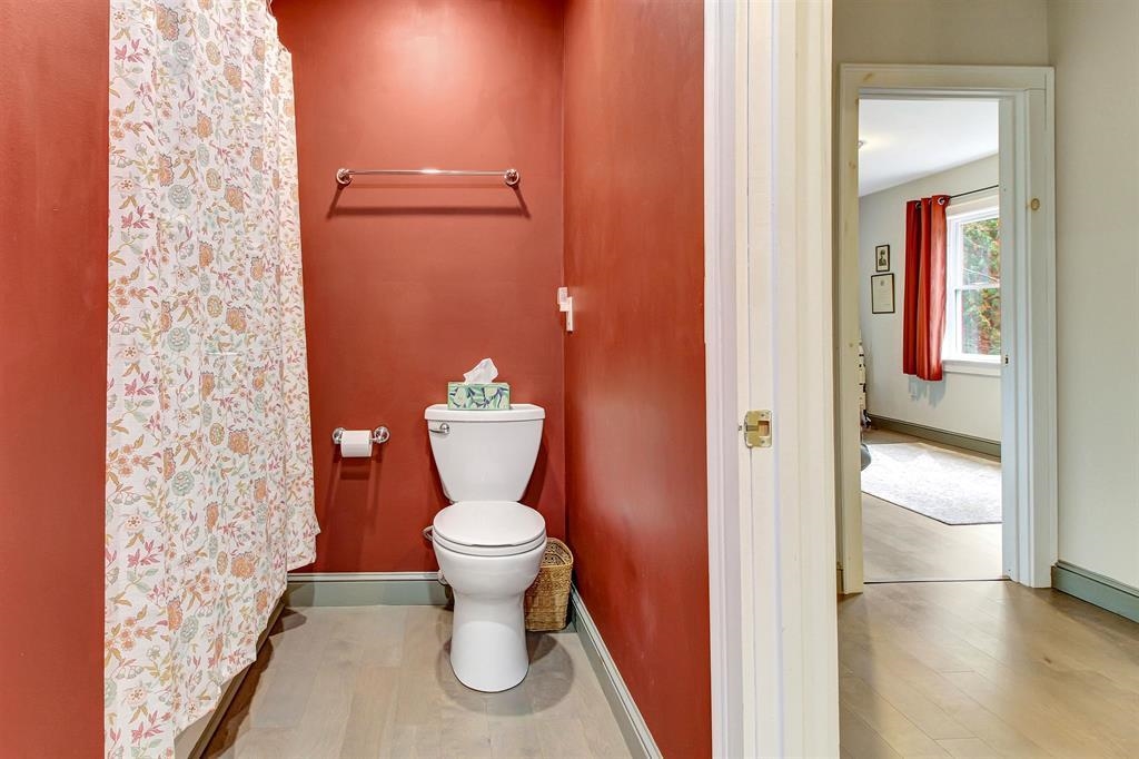 34 Pleasant Street photo 21