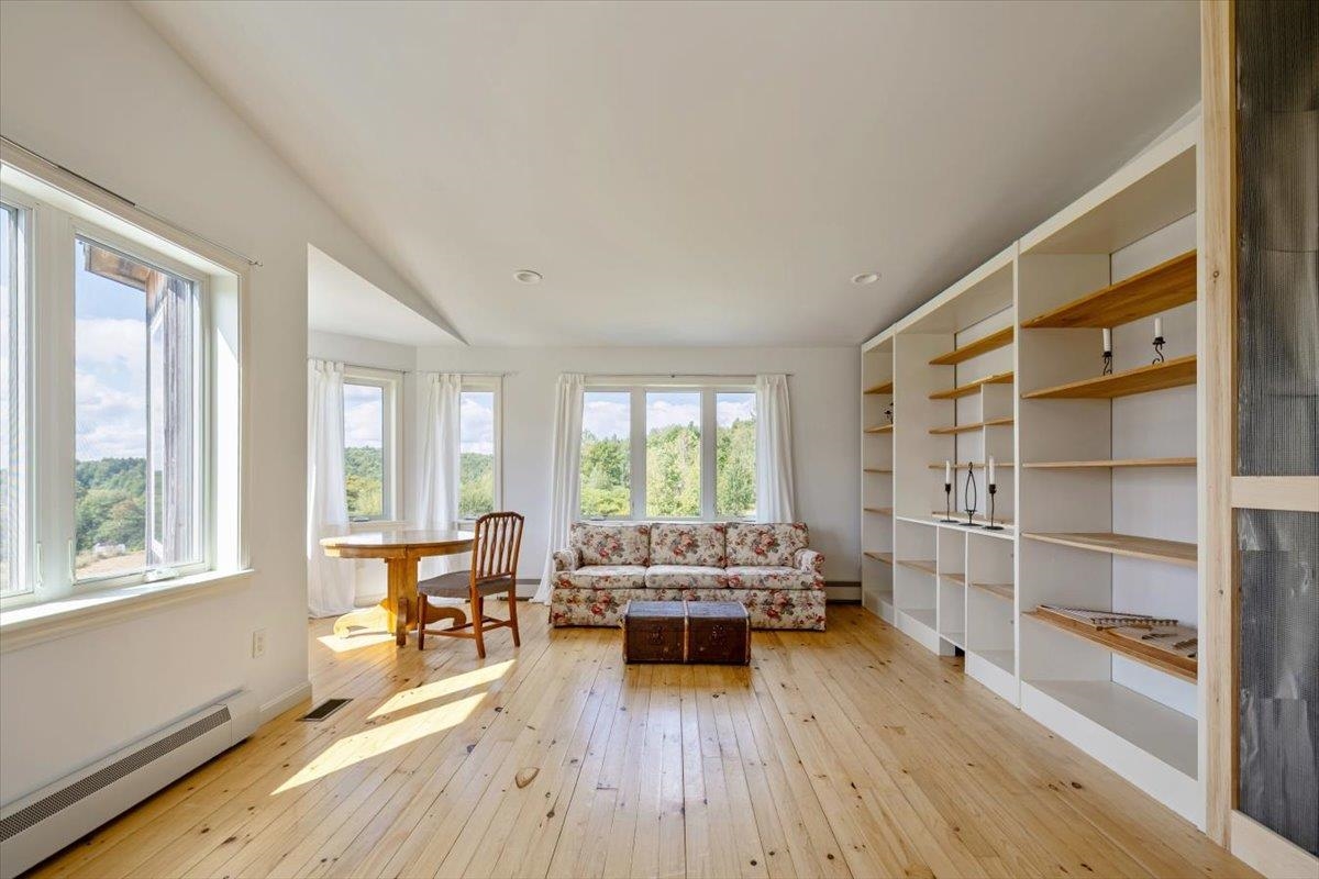 884 Nichols Road photo 28