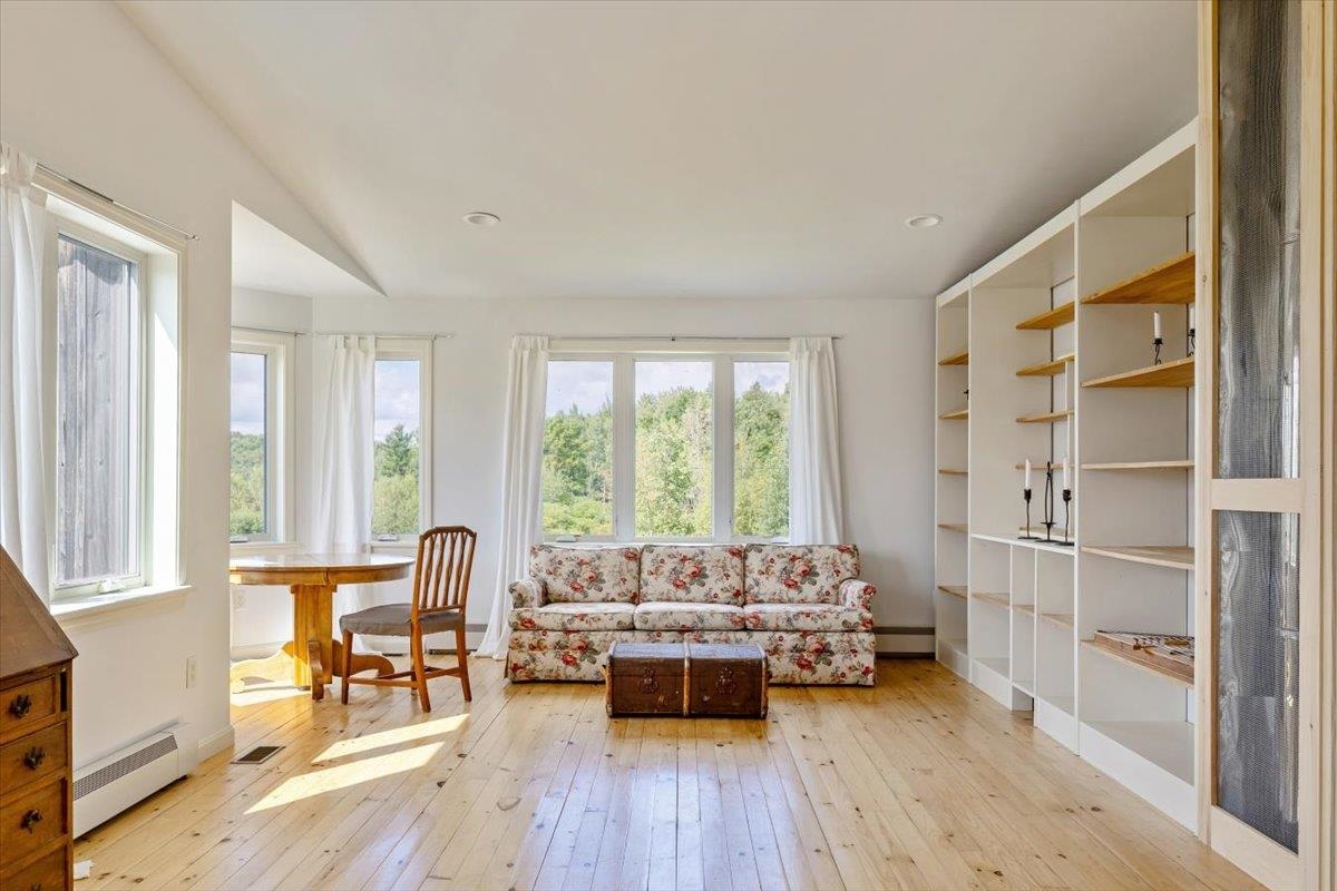 884 Nichols Road photo 29