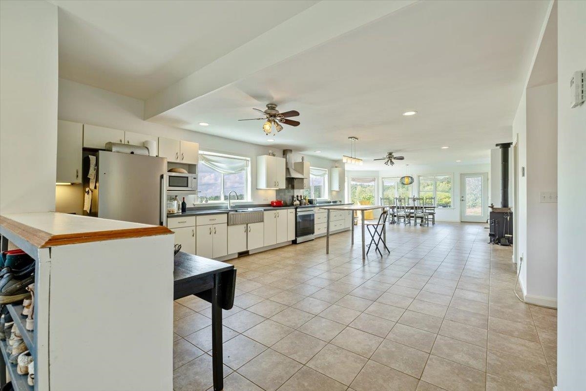 884 Nichols Road photo 35