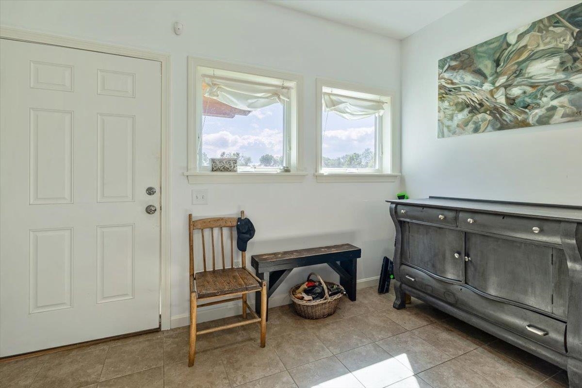 884 Nichols Road photo 36