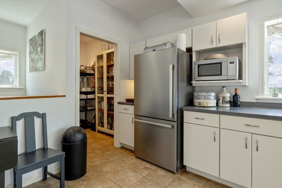 884 Nichols Road photo 38