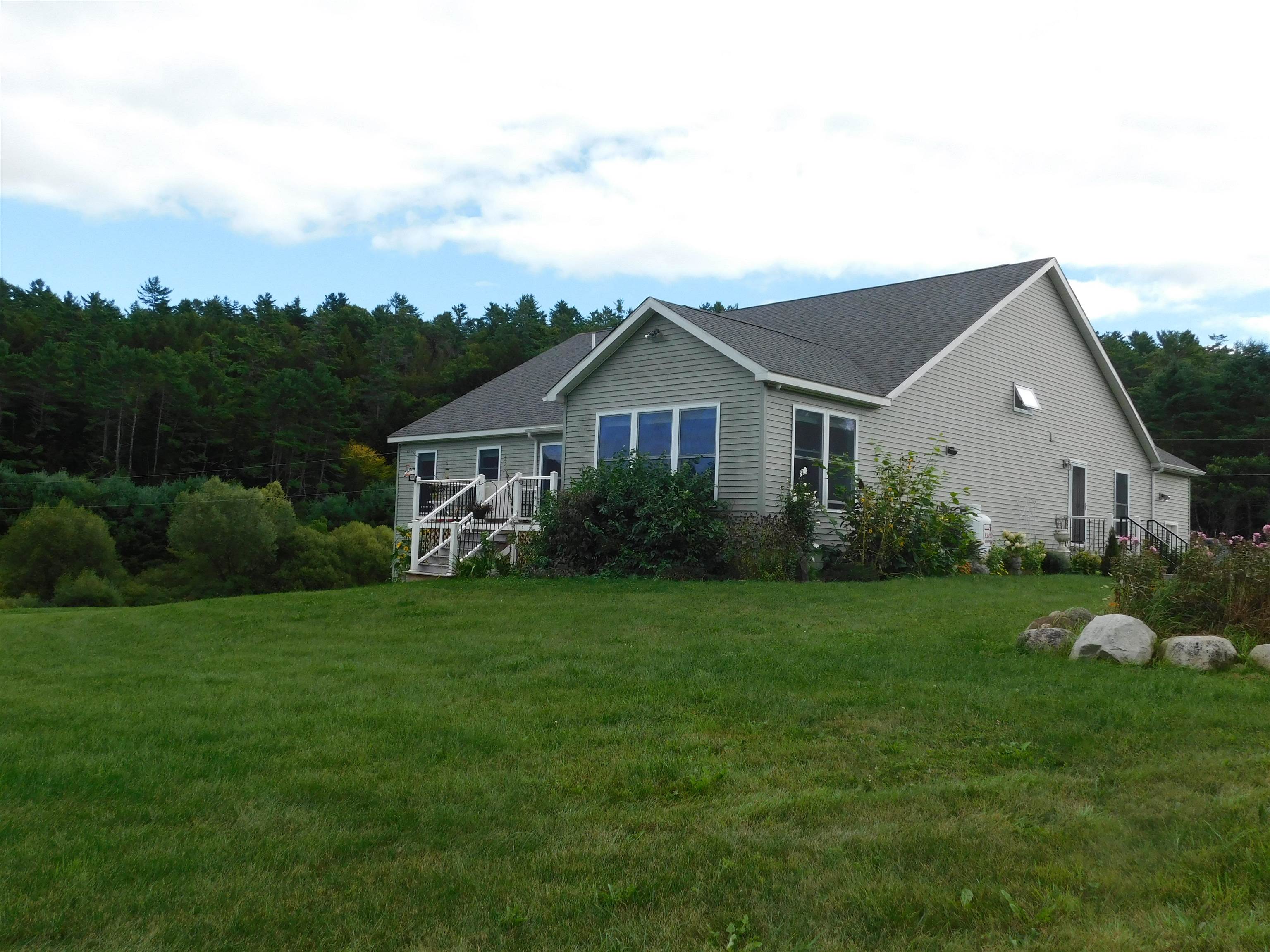 844 Greeley Road photo 11