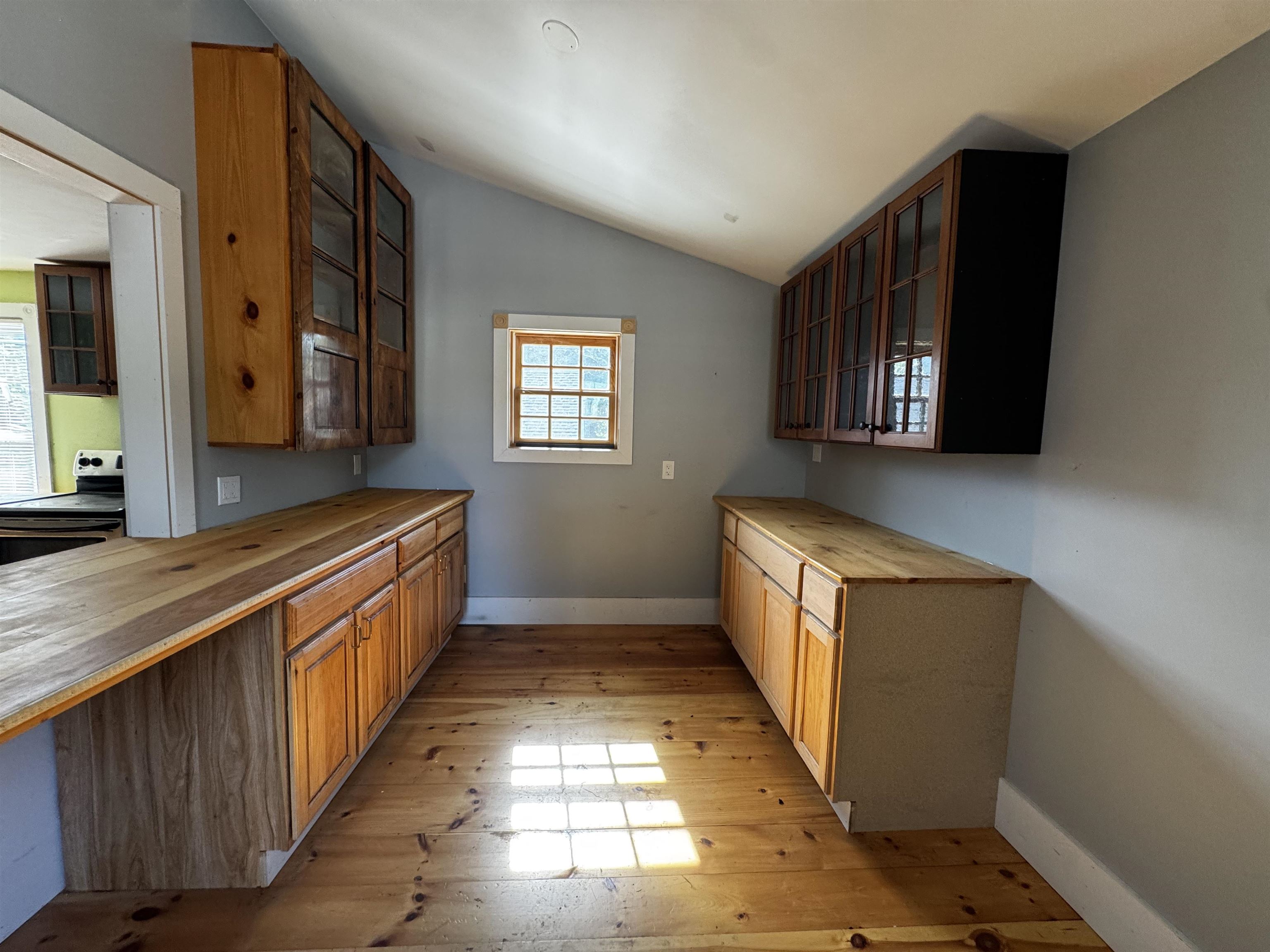 406-408 Gage Street photo 13