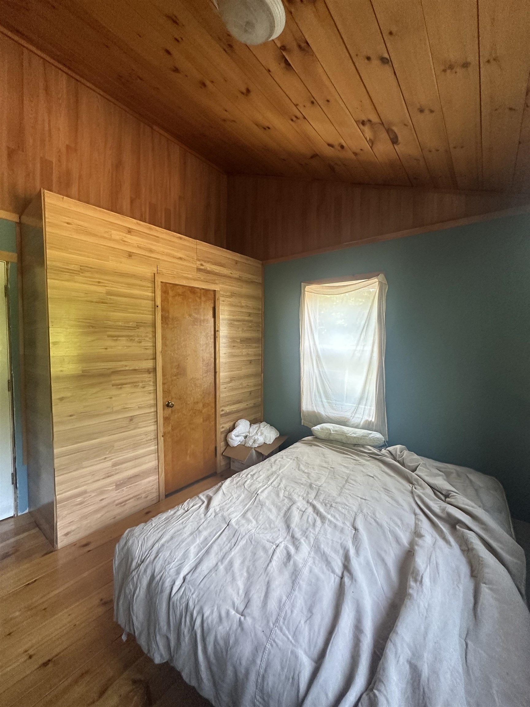 1455 Lake Dunmore Road photo 19