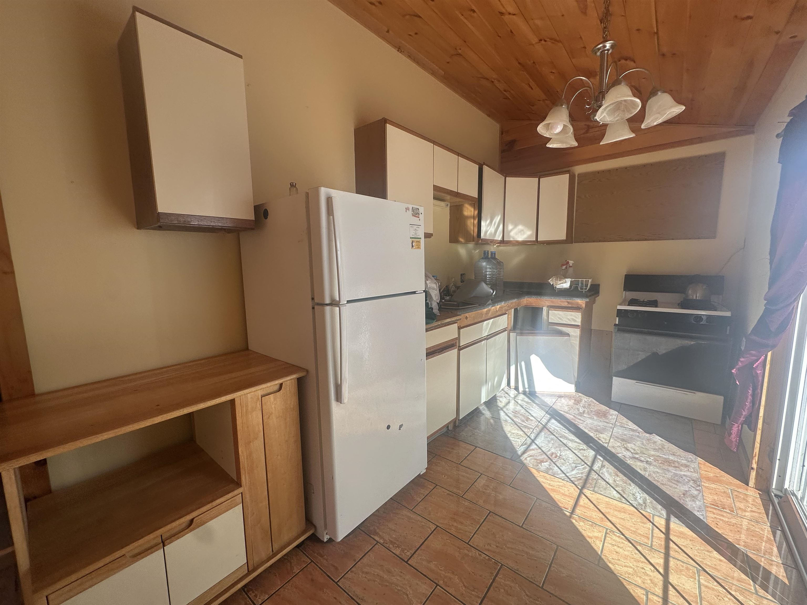 1455 Lake Dunmore Road photo 31