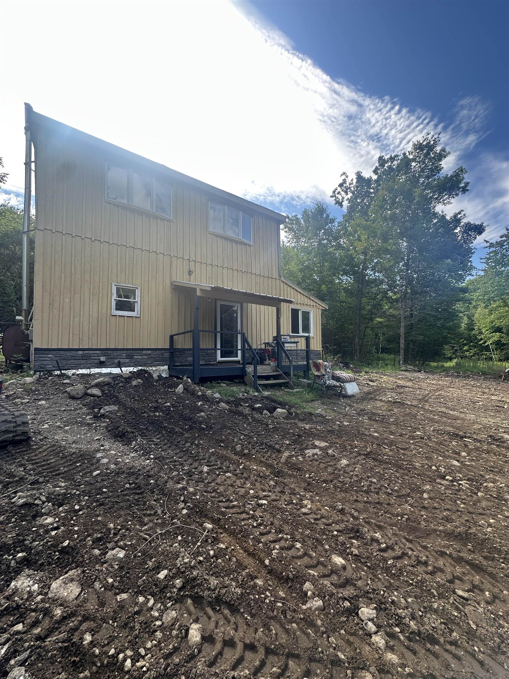 1455 Lake Dunmore Road photo 8
