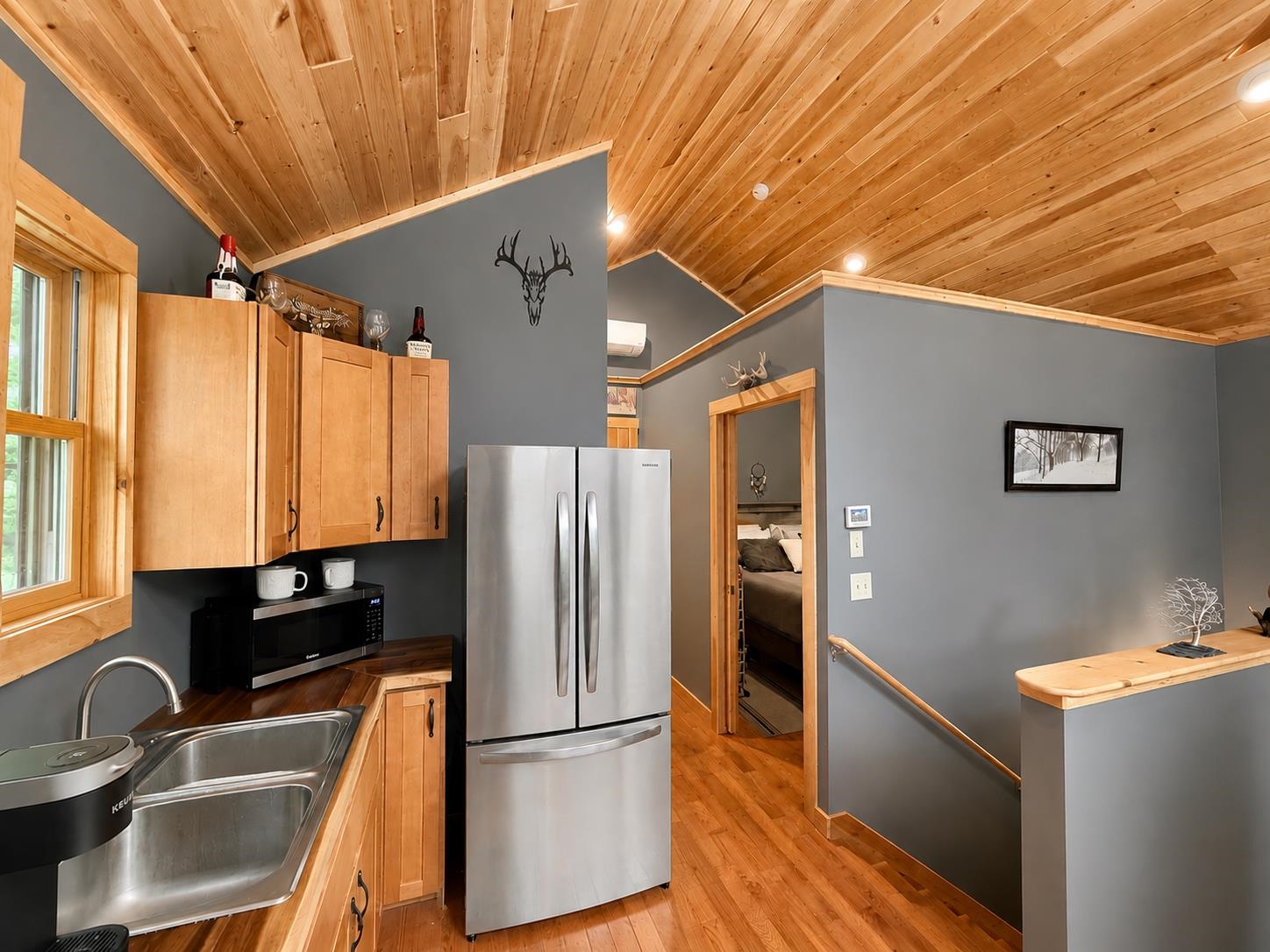 250 Fairview Avenue photo 9