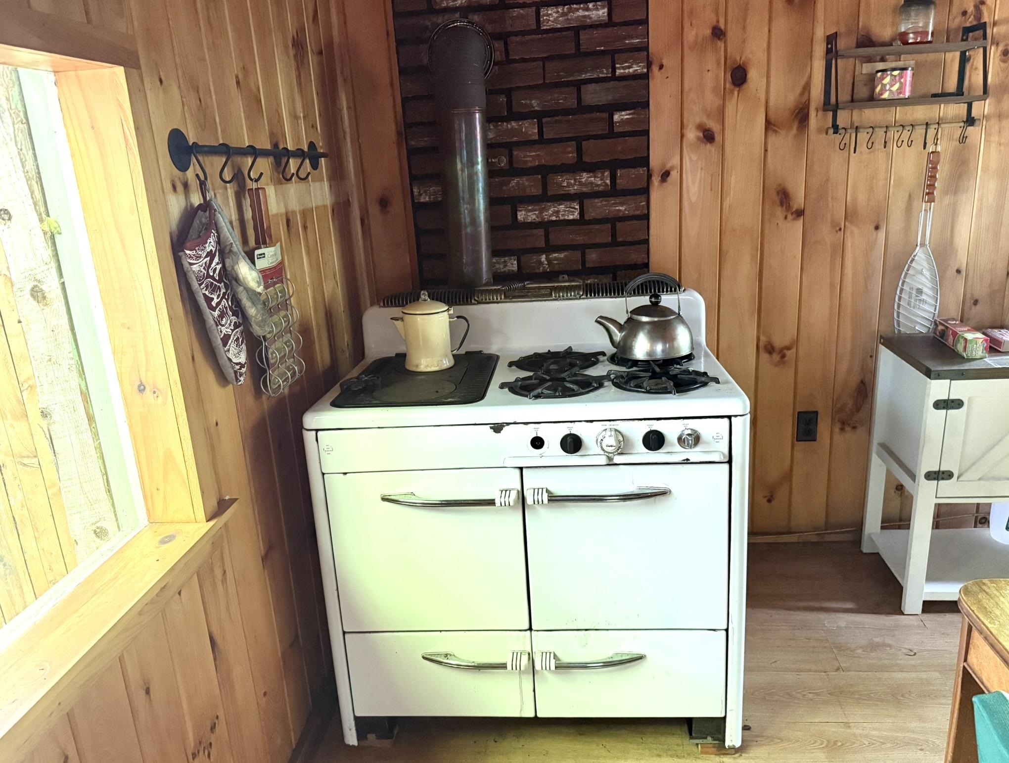 845 Bailey Hill Road photo 14