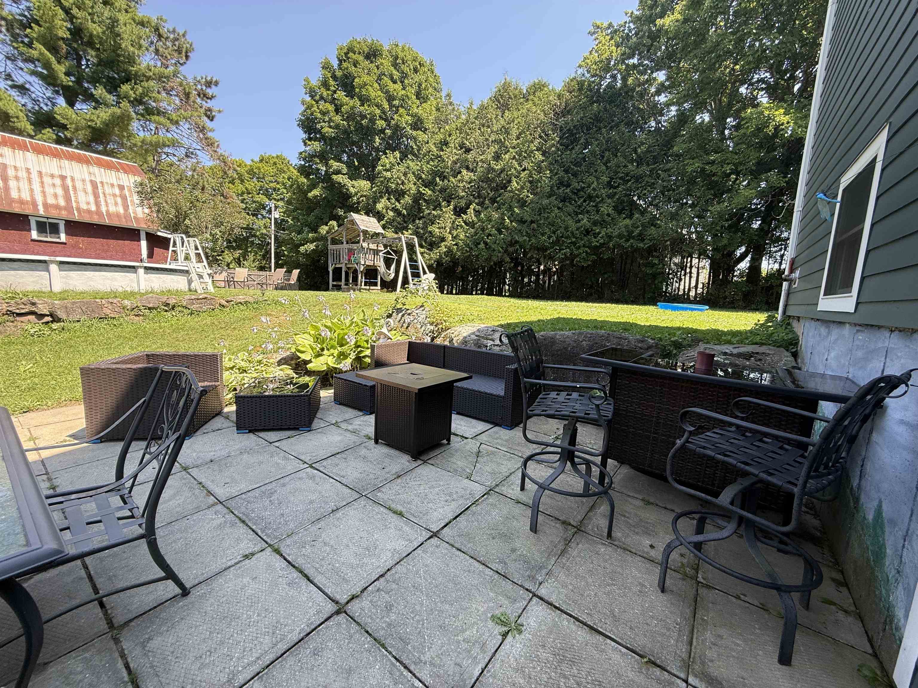 342 Walton Road photo 17