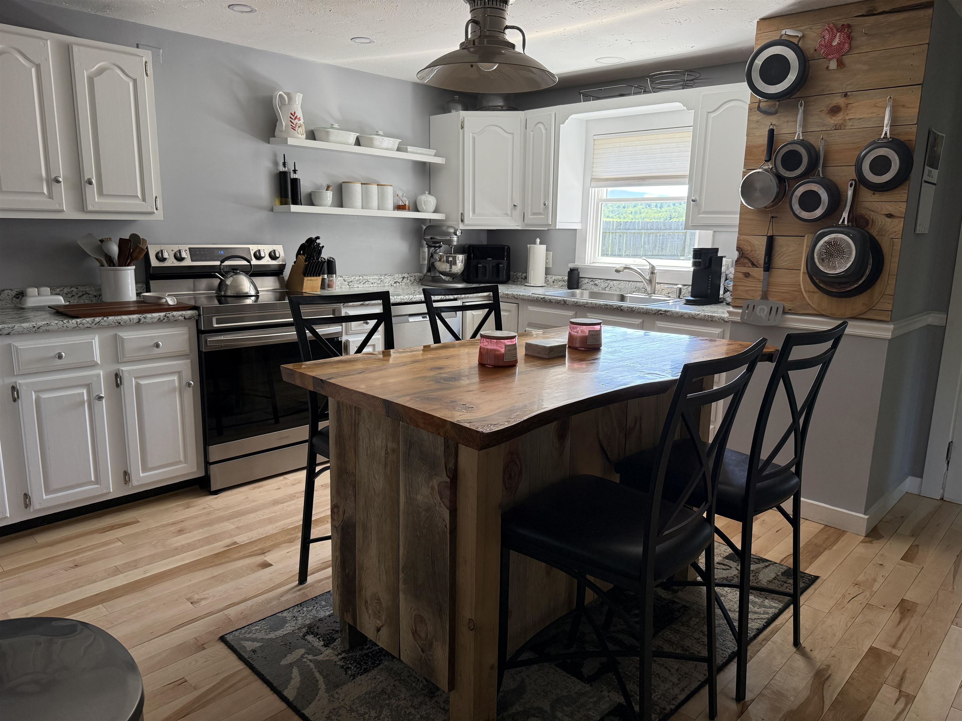 342 Walton Road photo 6