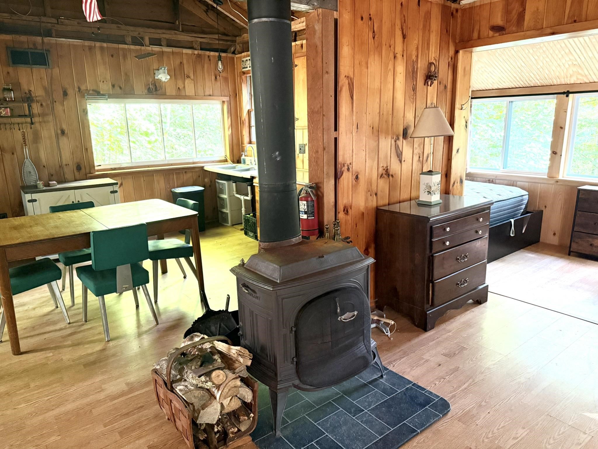 845 Bailey Hill Road photo 8