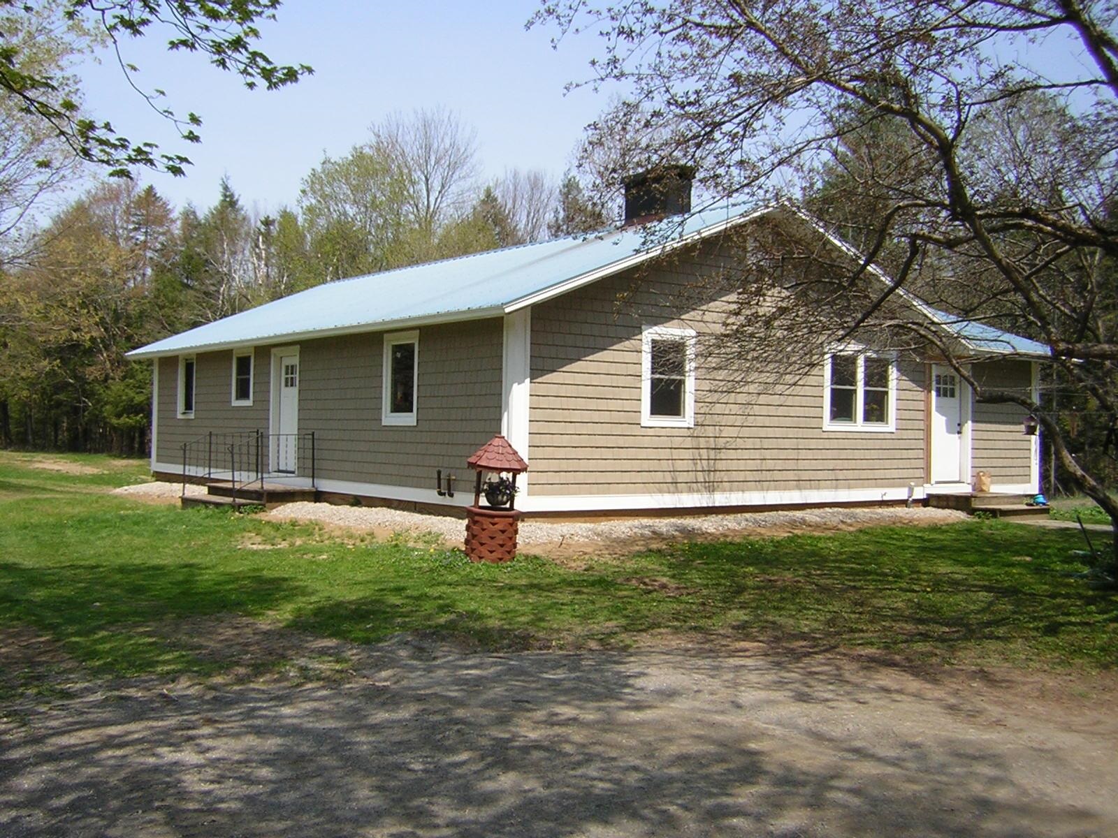 Single Family in Johnson VT