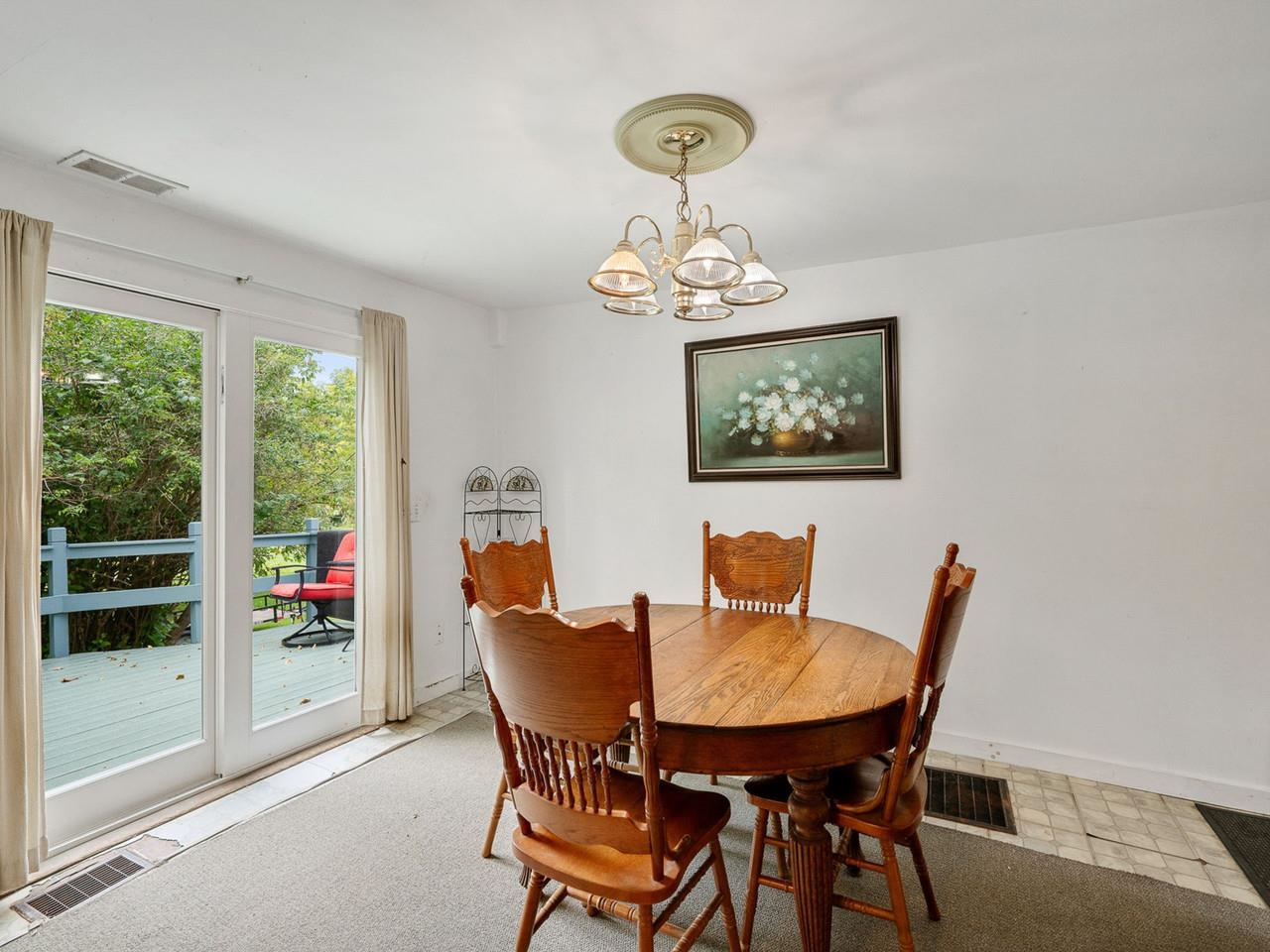 8 Krug Road photo 12