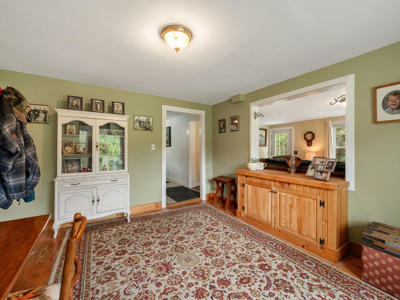 8 Krug Road photo 15