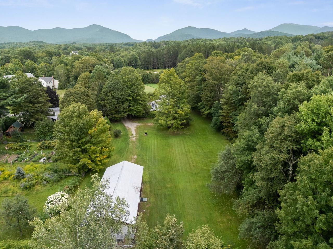 8 Krug Road photo 40