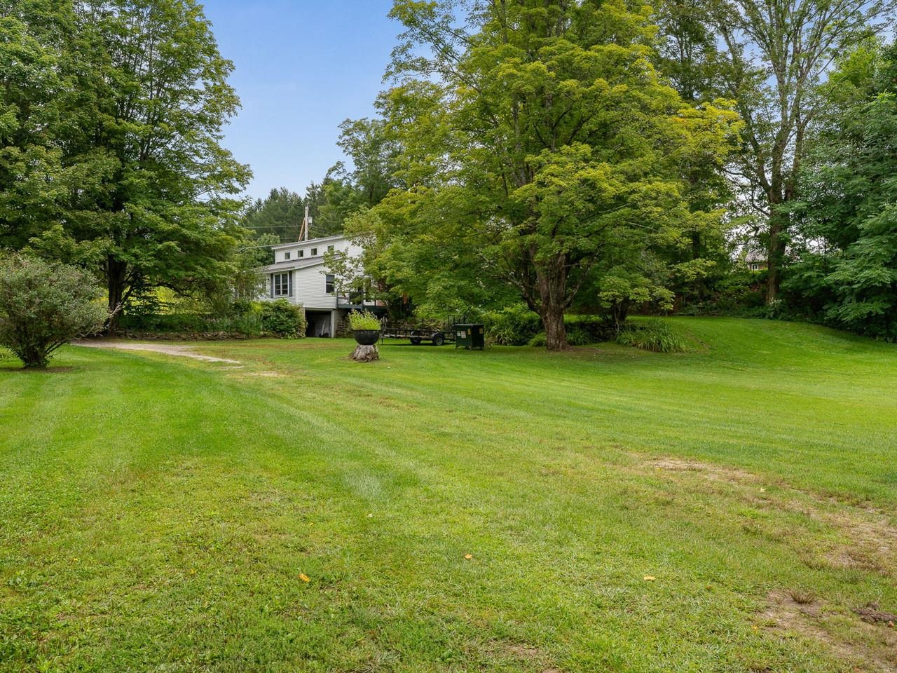 8 Krug Road photo 41