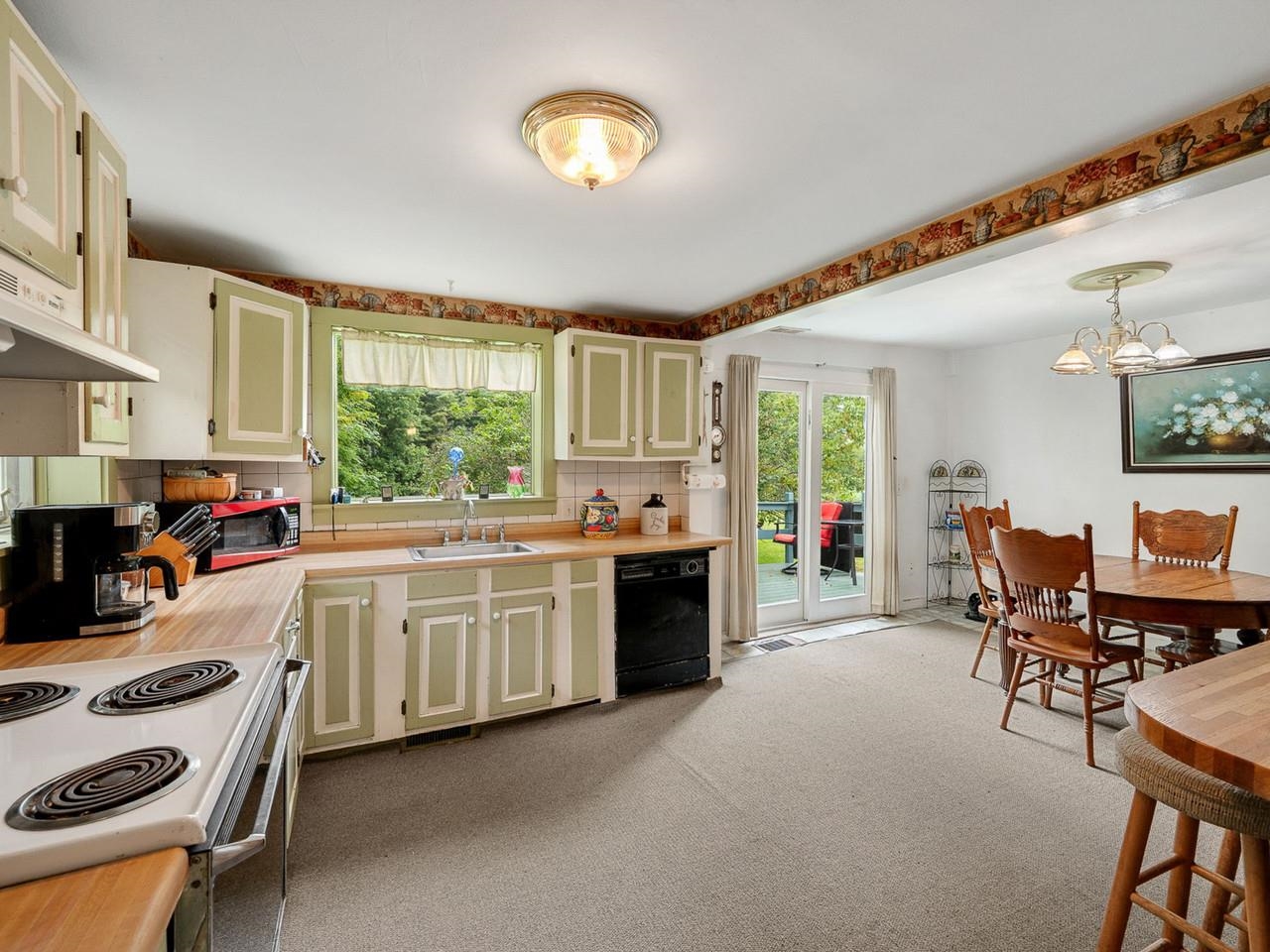 8 Krug Road photo 6