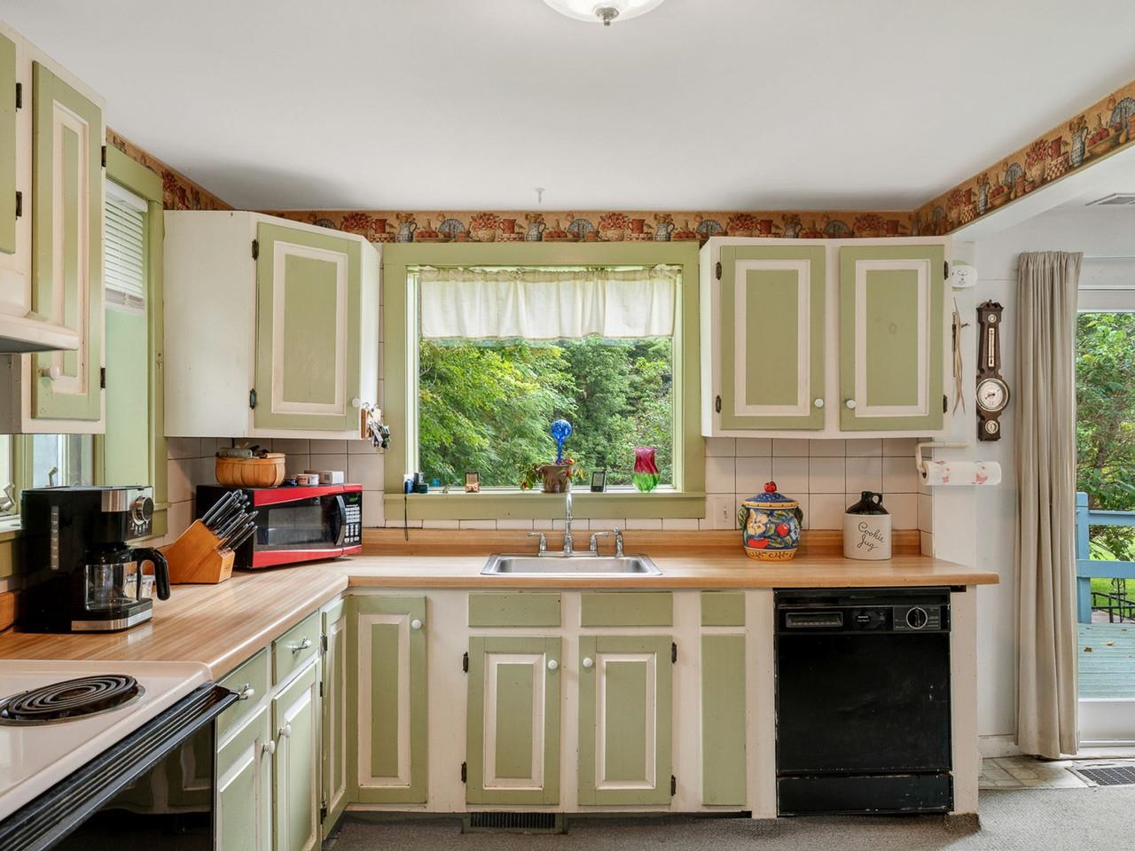 8 Krug Road photo 8