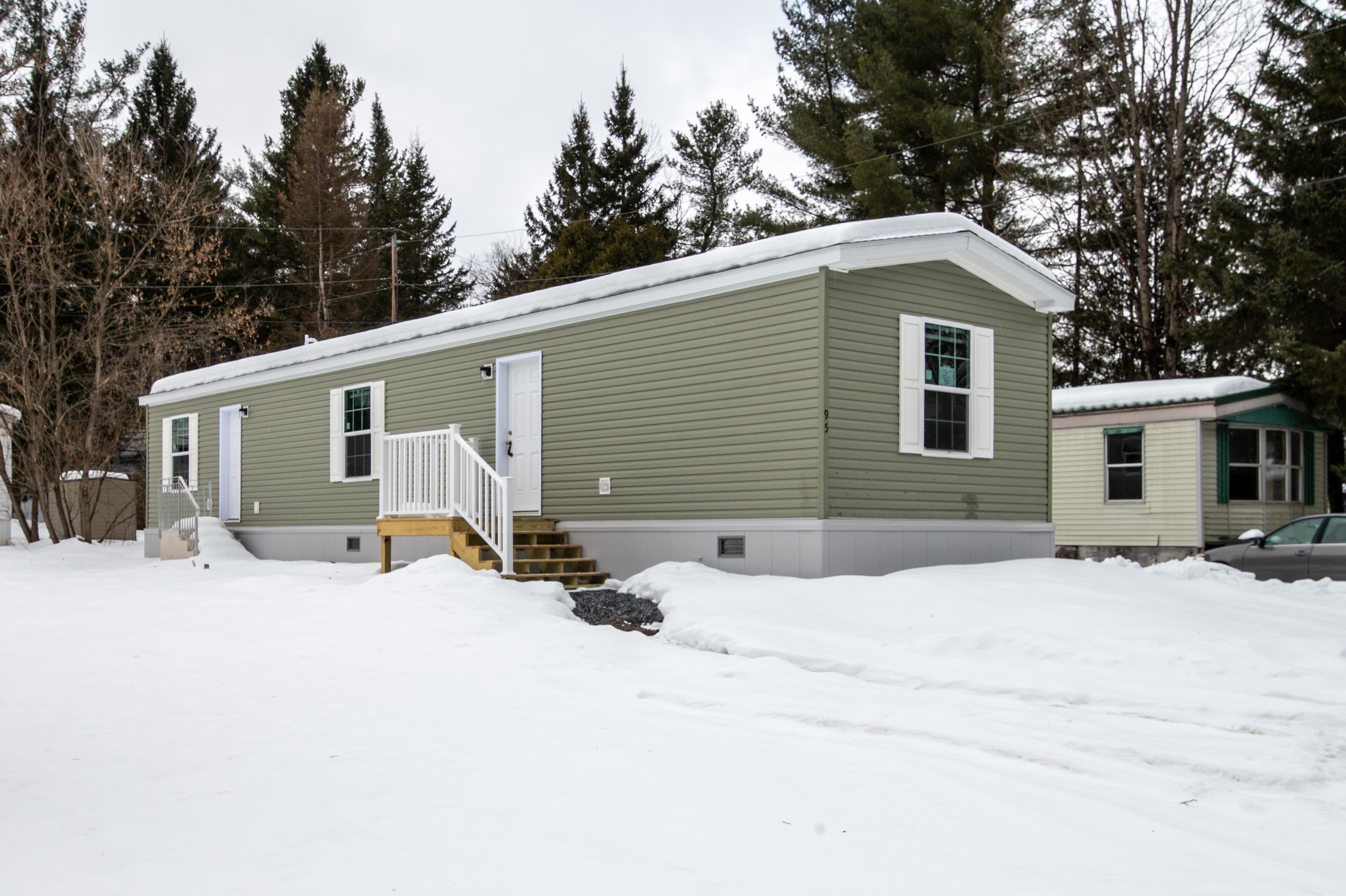 near 166 Hooker Hill Road St. Johnsbury, VT 05819 Property 3