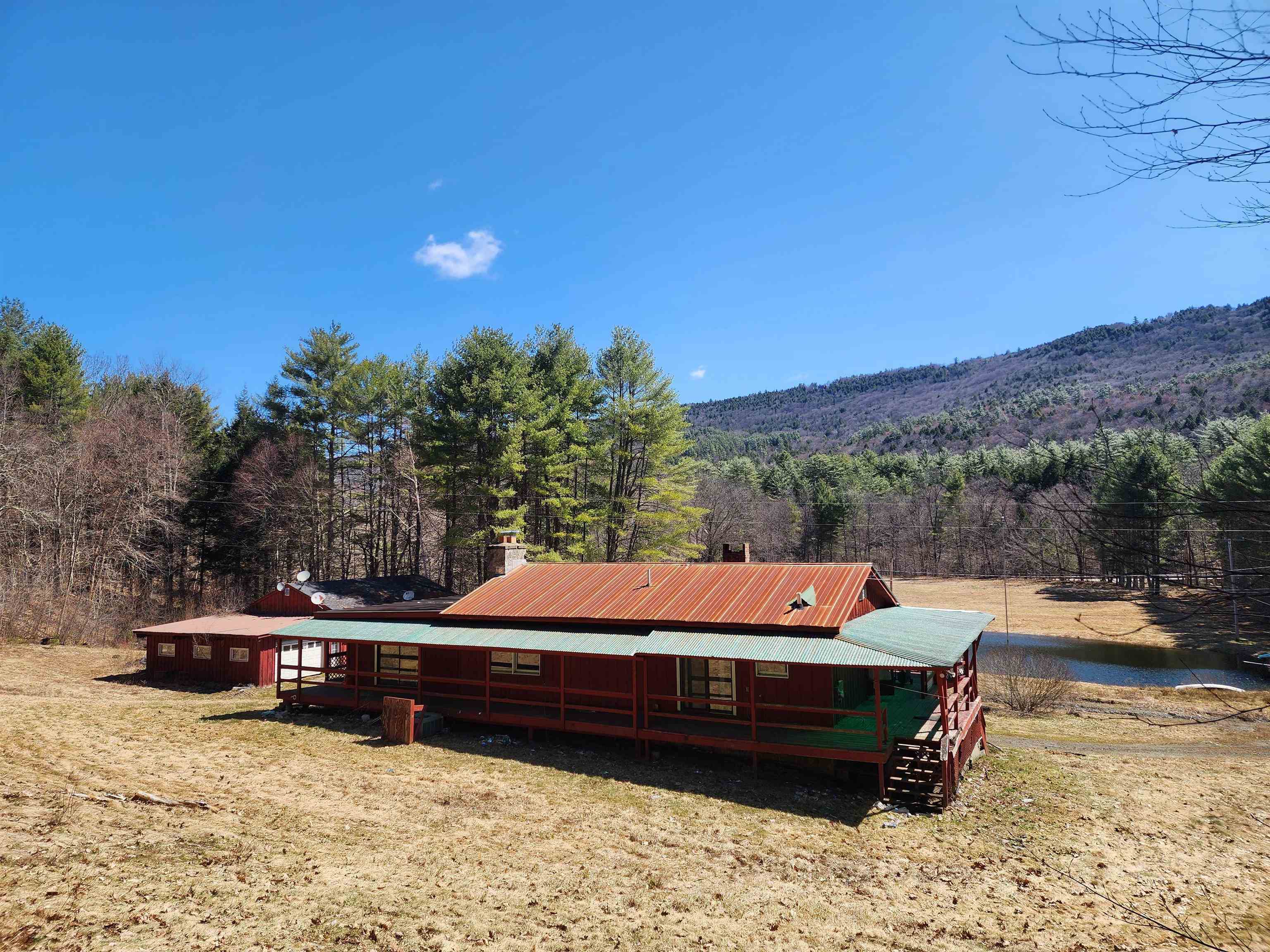 near 401 Hague Road Dummerston, VT 05301 Property 1