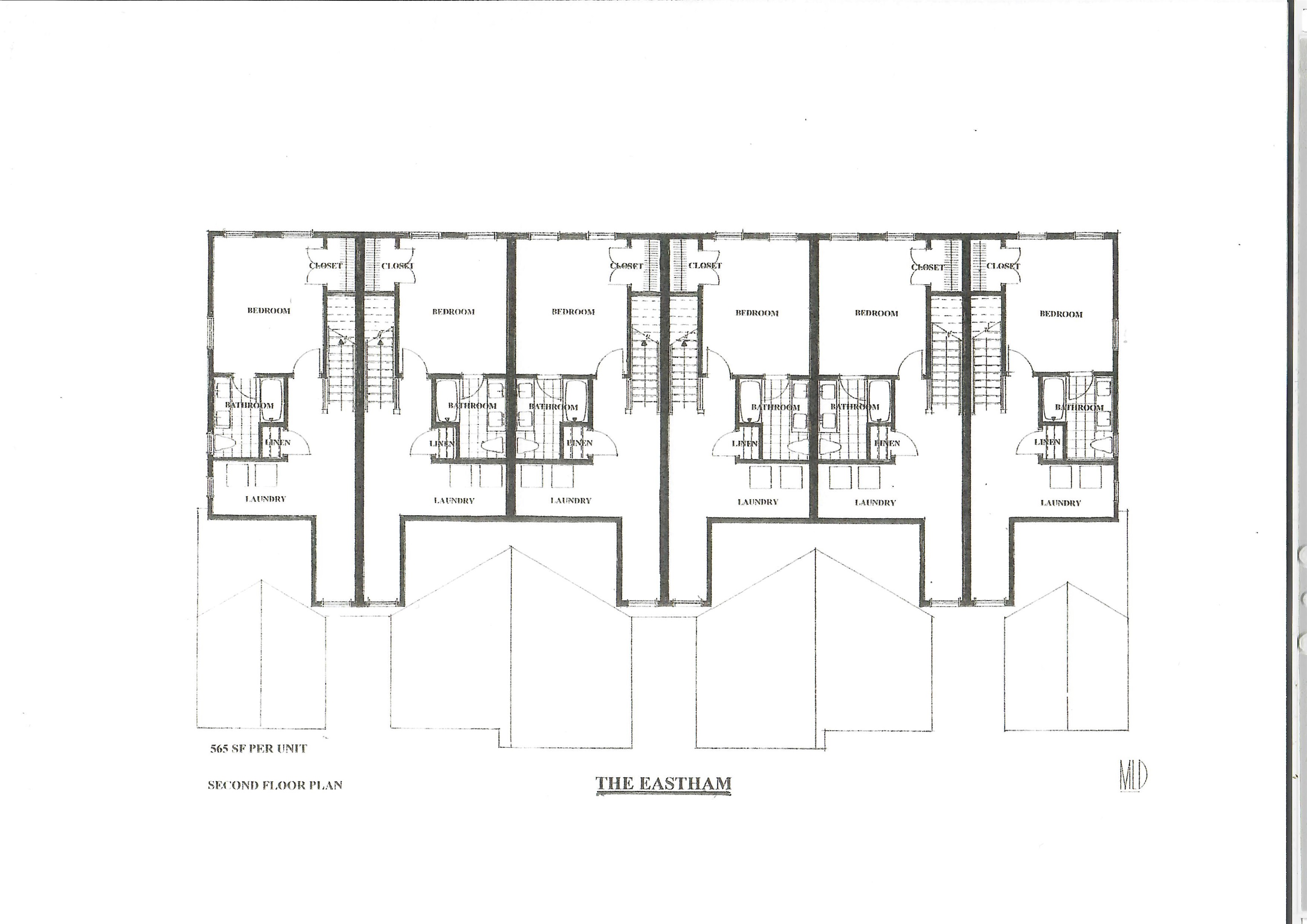 295 Larrow Drive photo 3