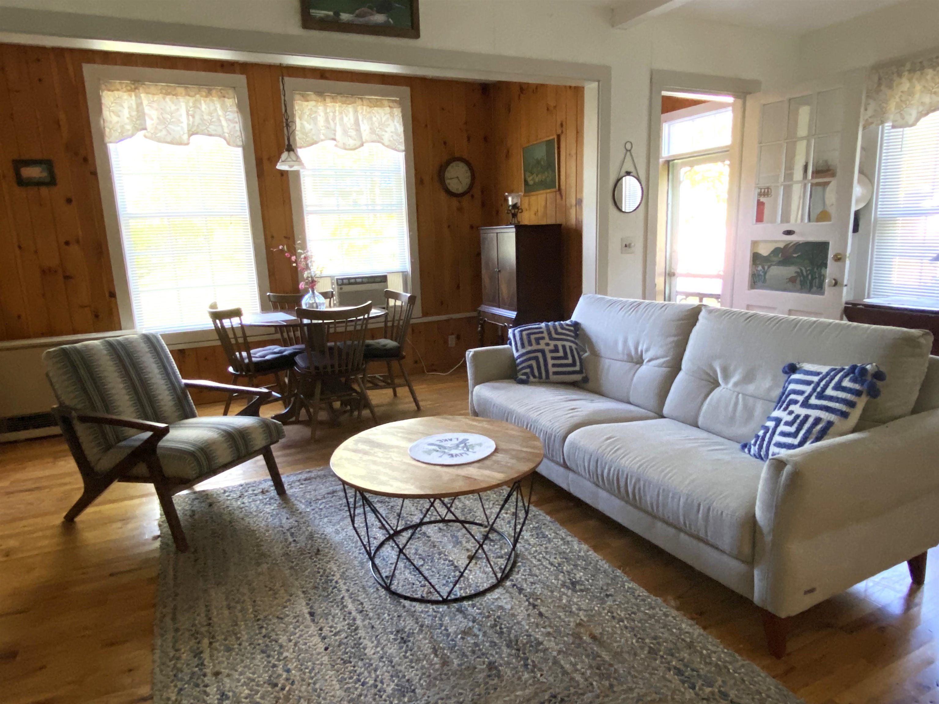 818 West Shore Road photo 3