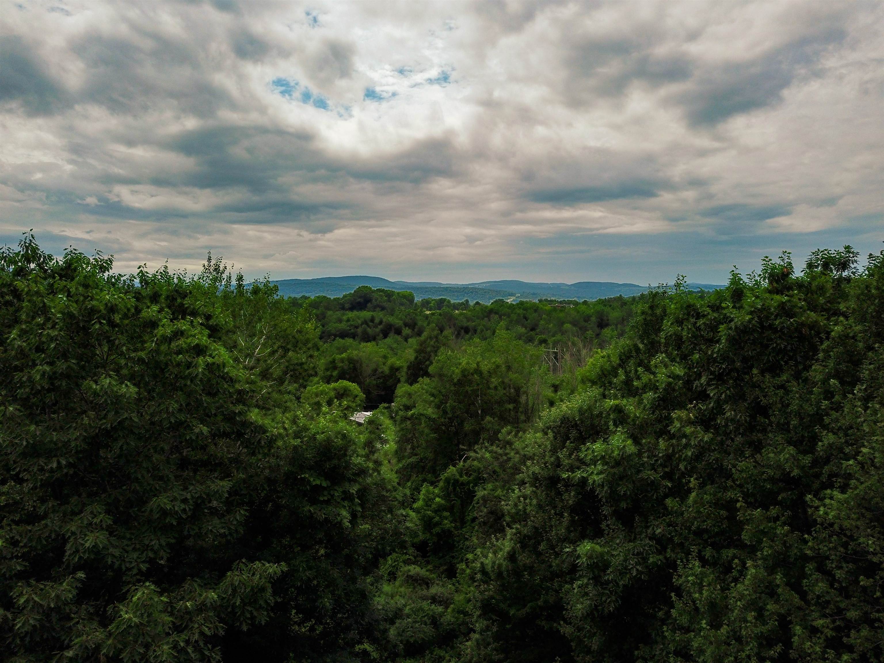 1073 Chapel Road photo 31