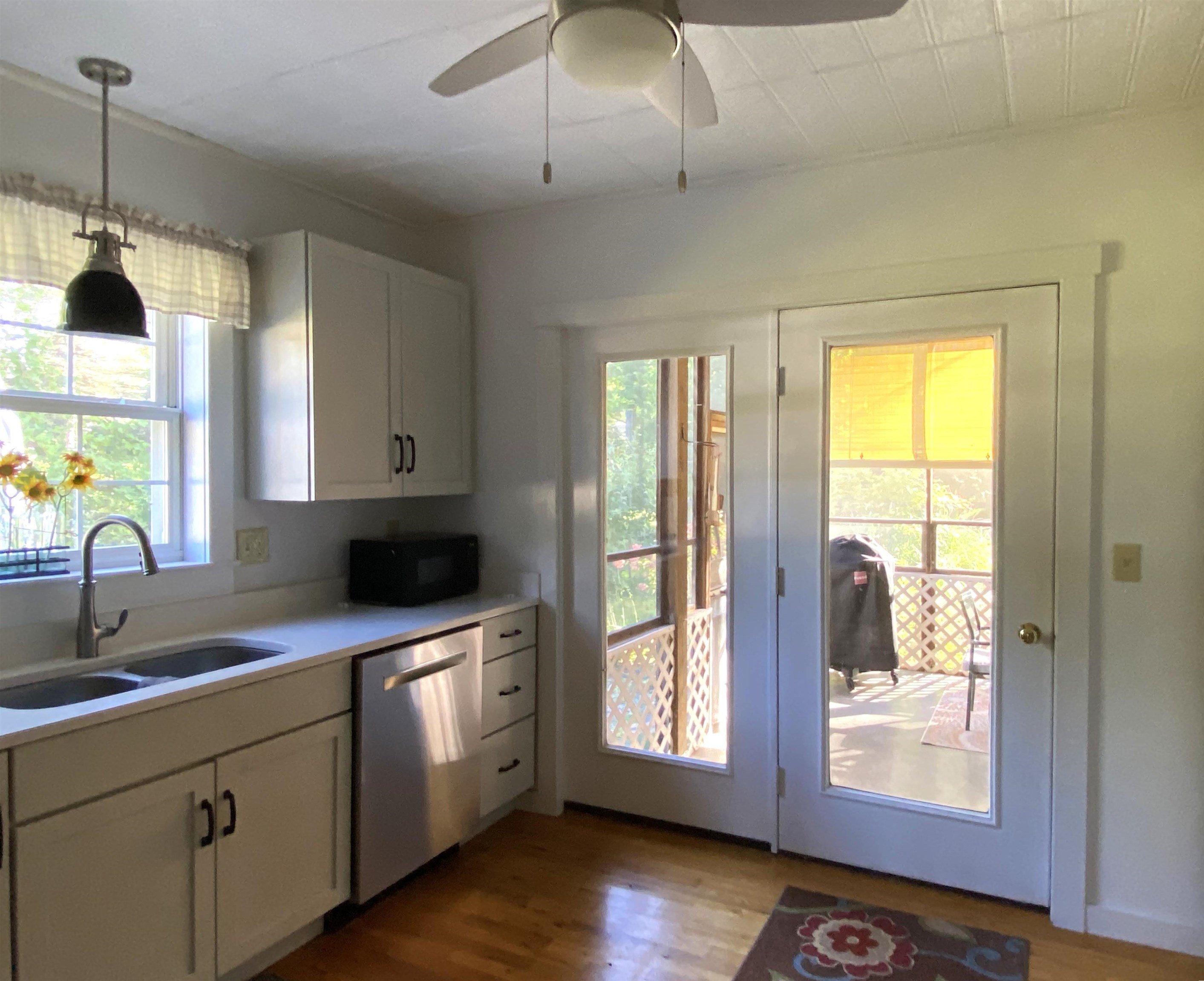 818 West Shore Road photo 33