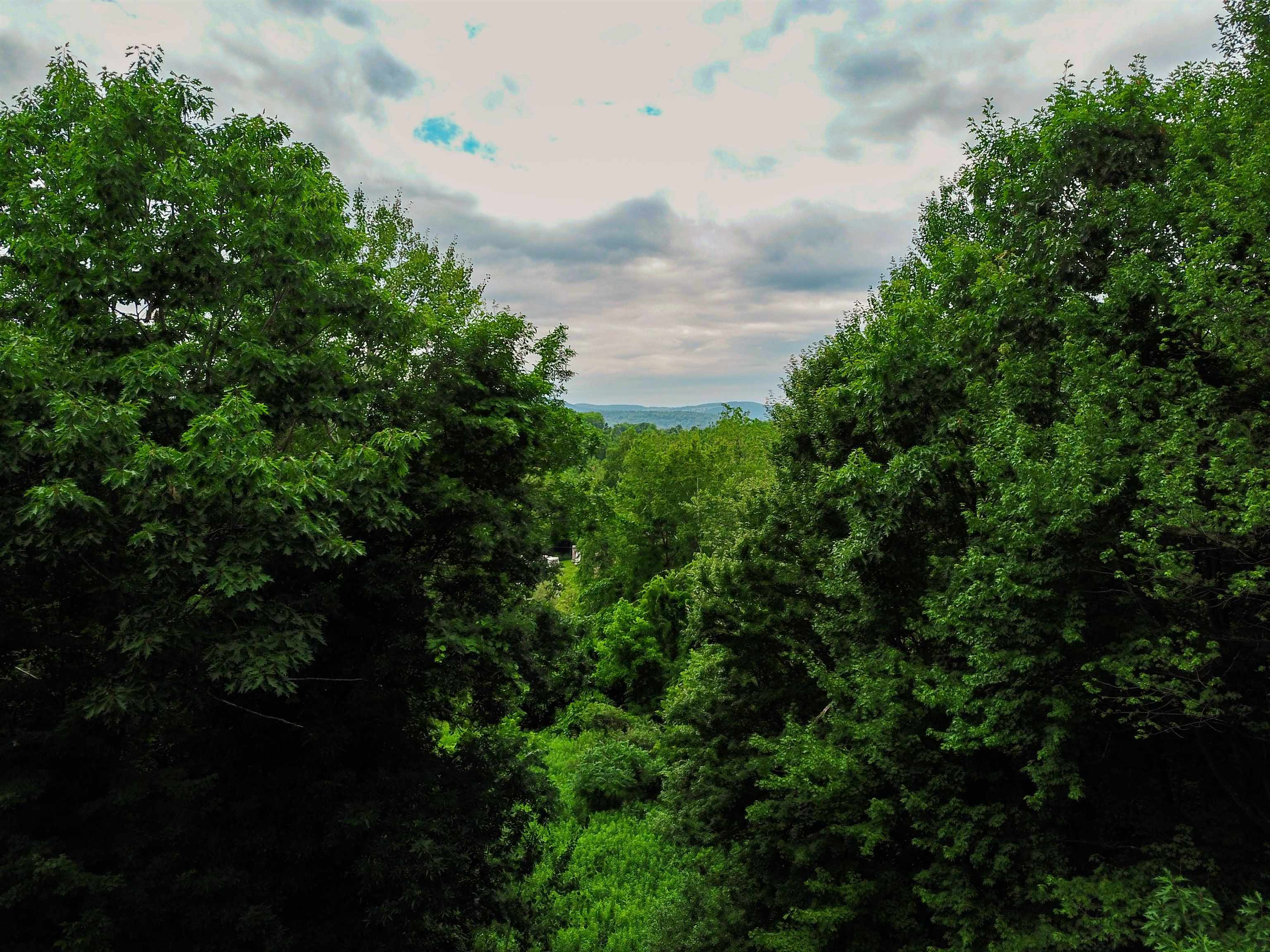 1073 Chapel Road photo 4