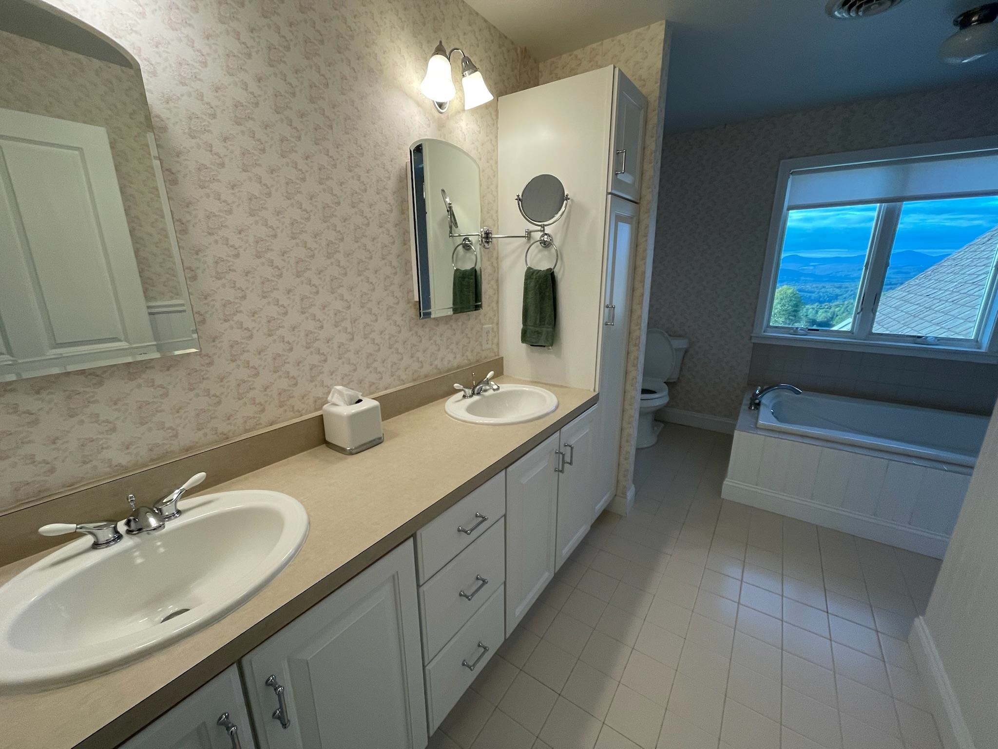 1063 Whipple Hill Drive photo 27
