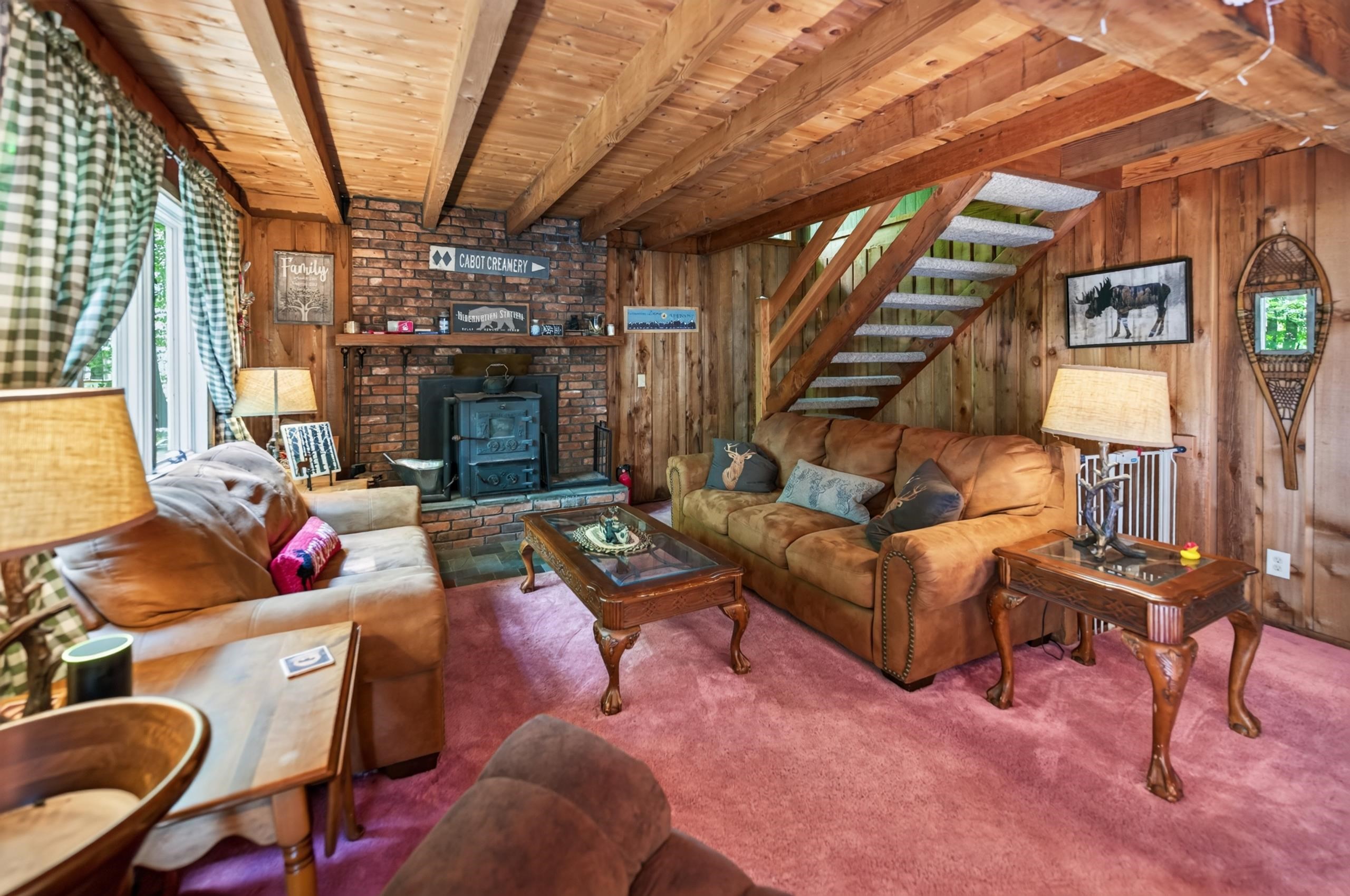 3 Woodchuck Lane photo 3