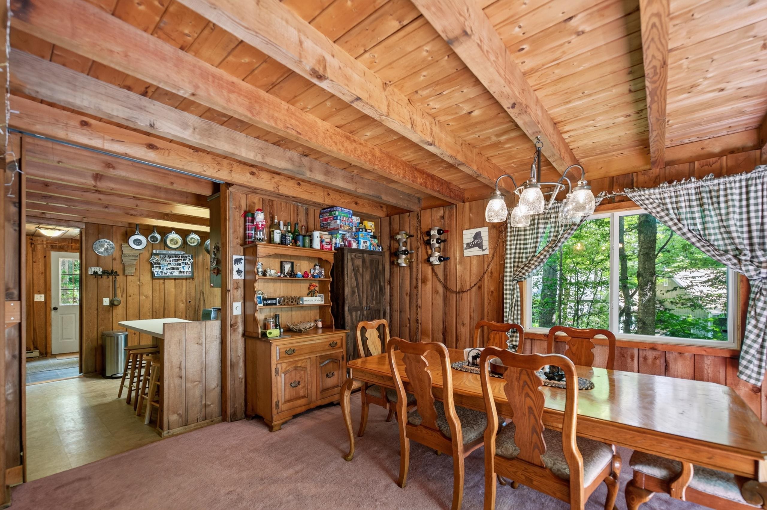 3 Woodchuck Lane photo 5