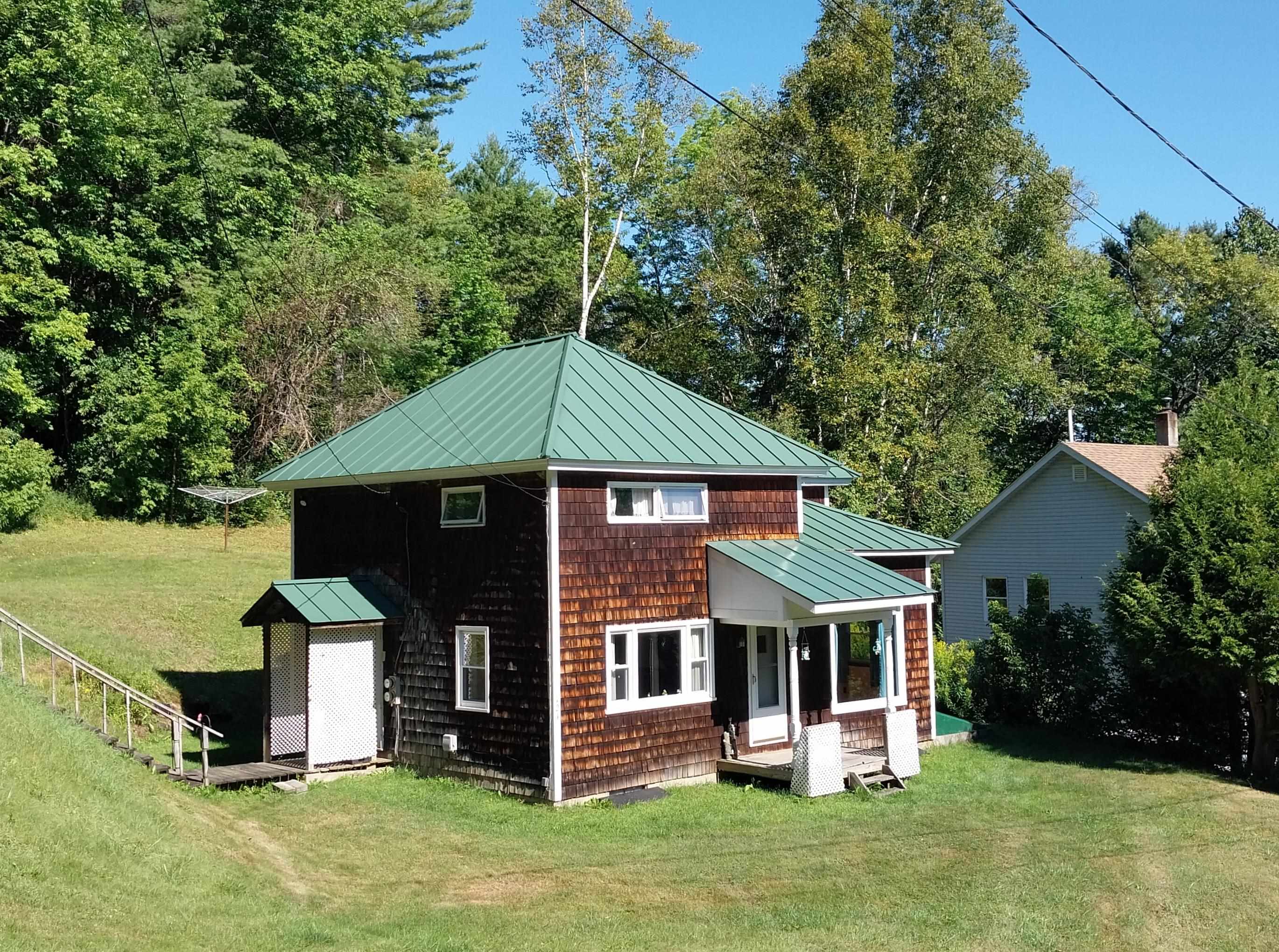near 693 US RTE 2B St. Johnsbury, VT 05819 Property 2