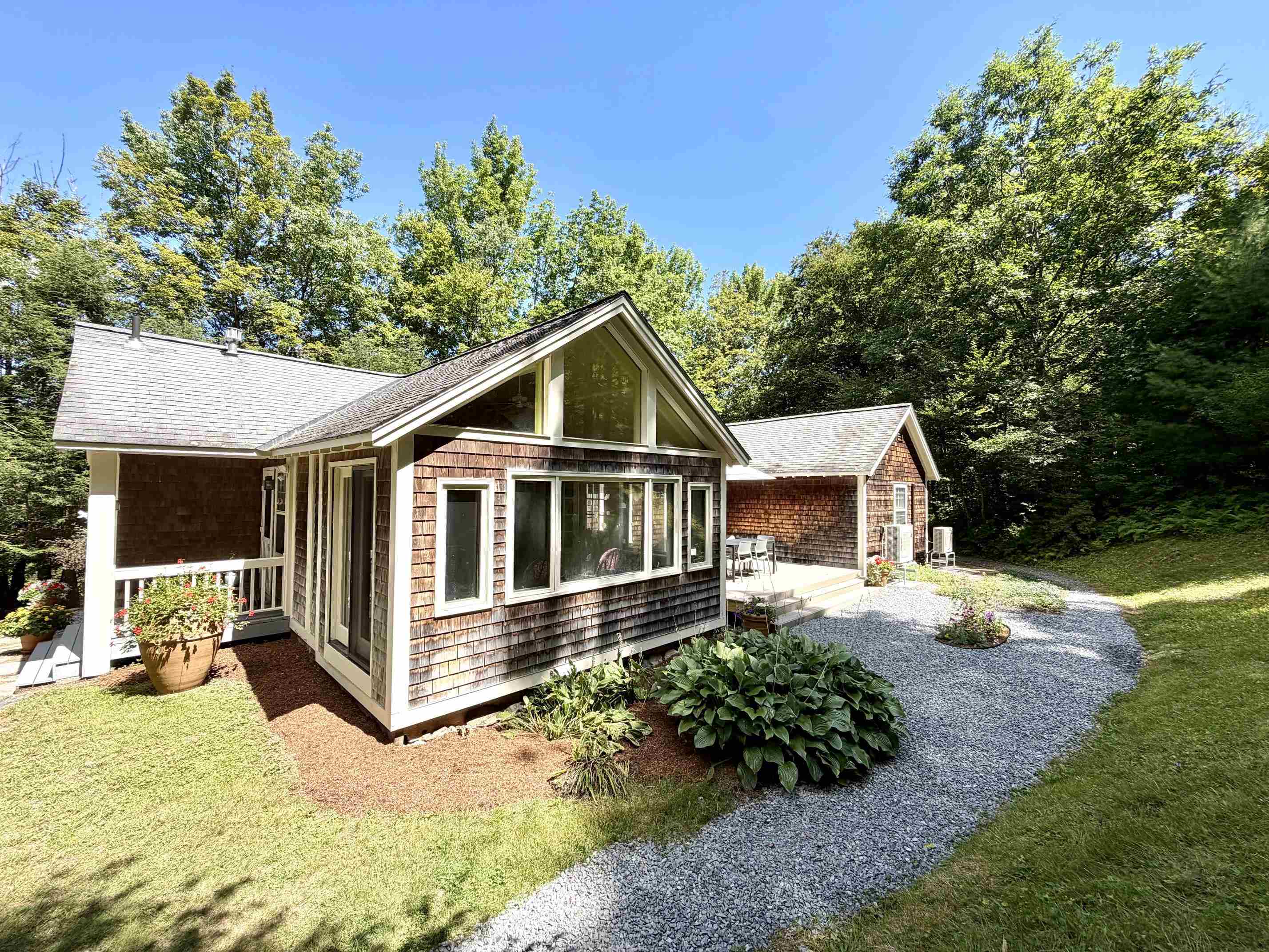 245 S. Wardsboro Road photo 1