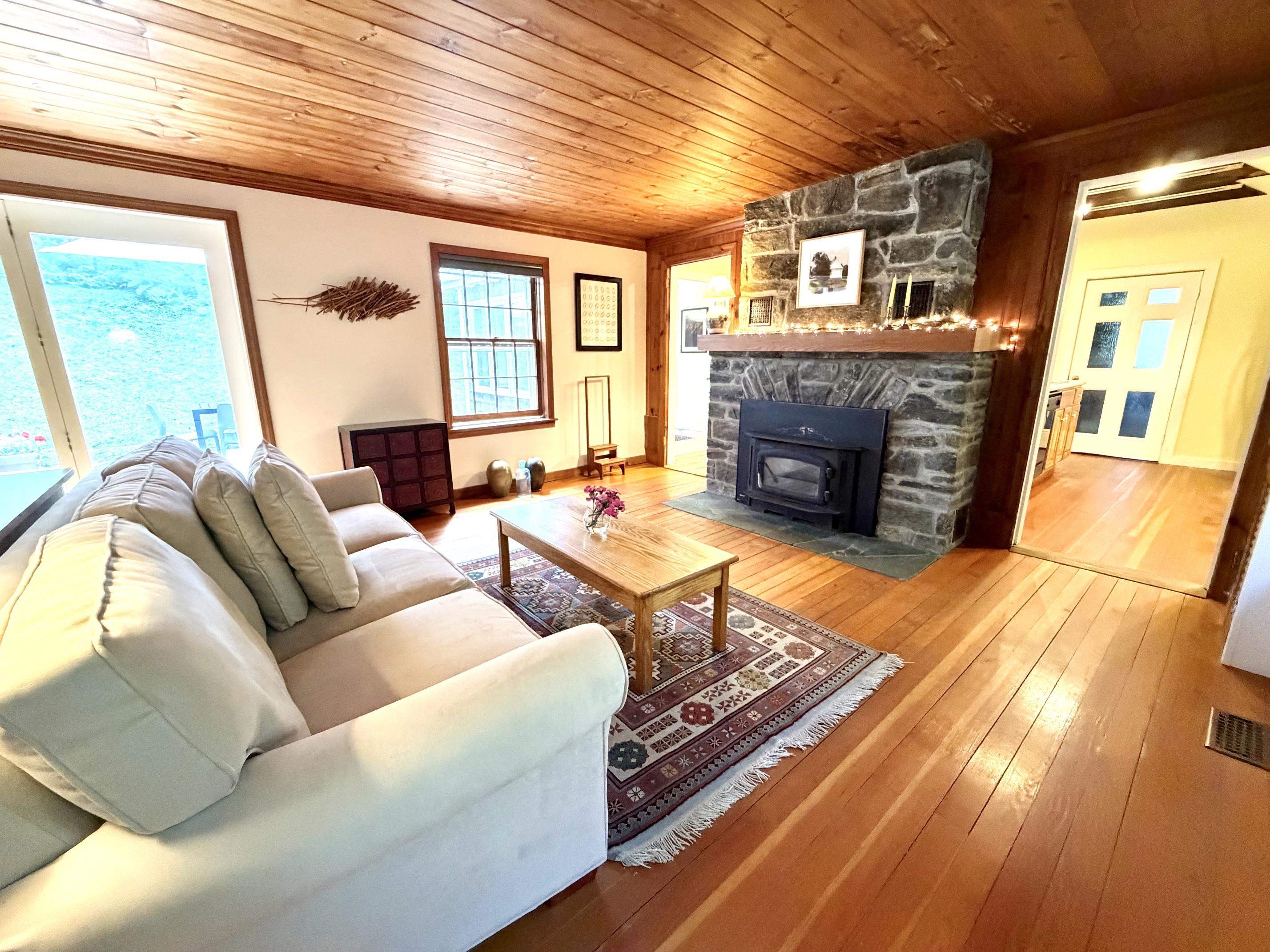 245 S. Wardsboro Road photo 21