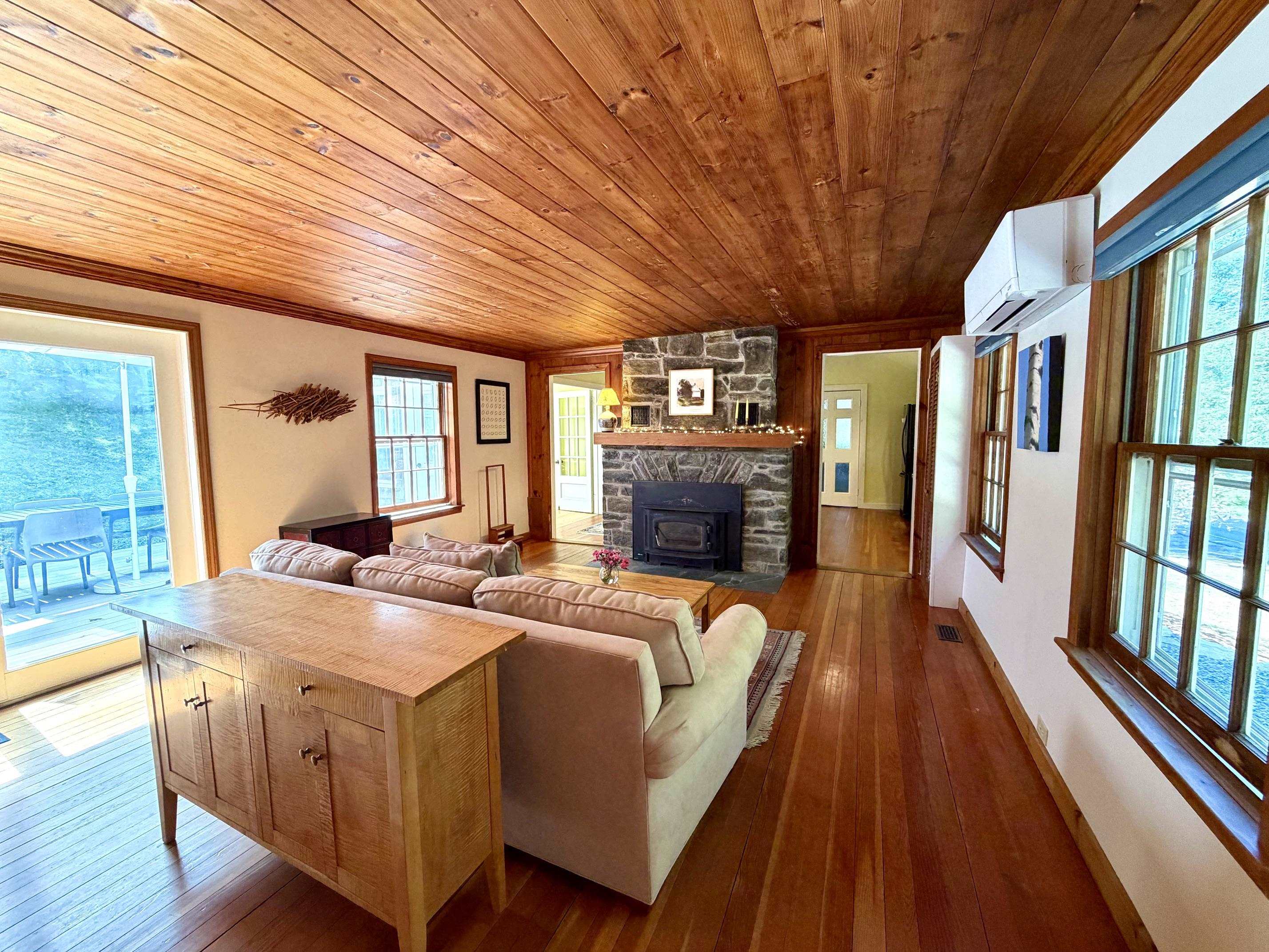 245 S. Wardsboro Road photo 23