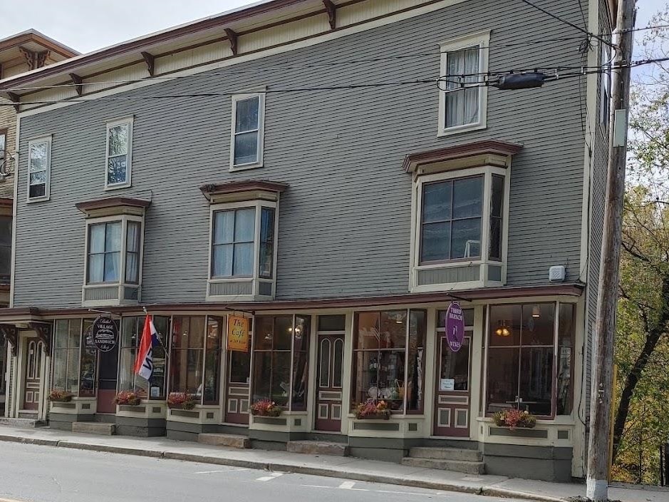 269 Main Street photo 2