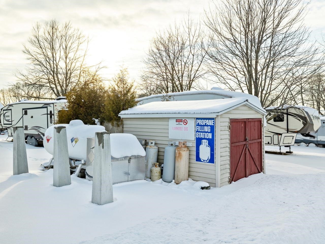 3446 Maquam Shore Road photo 24