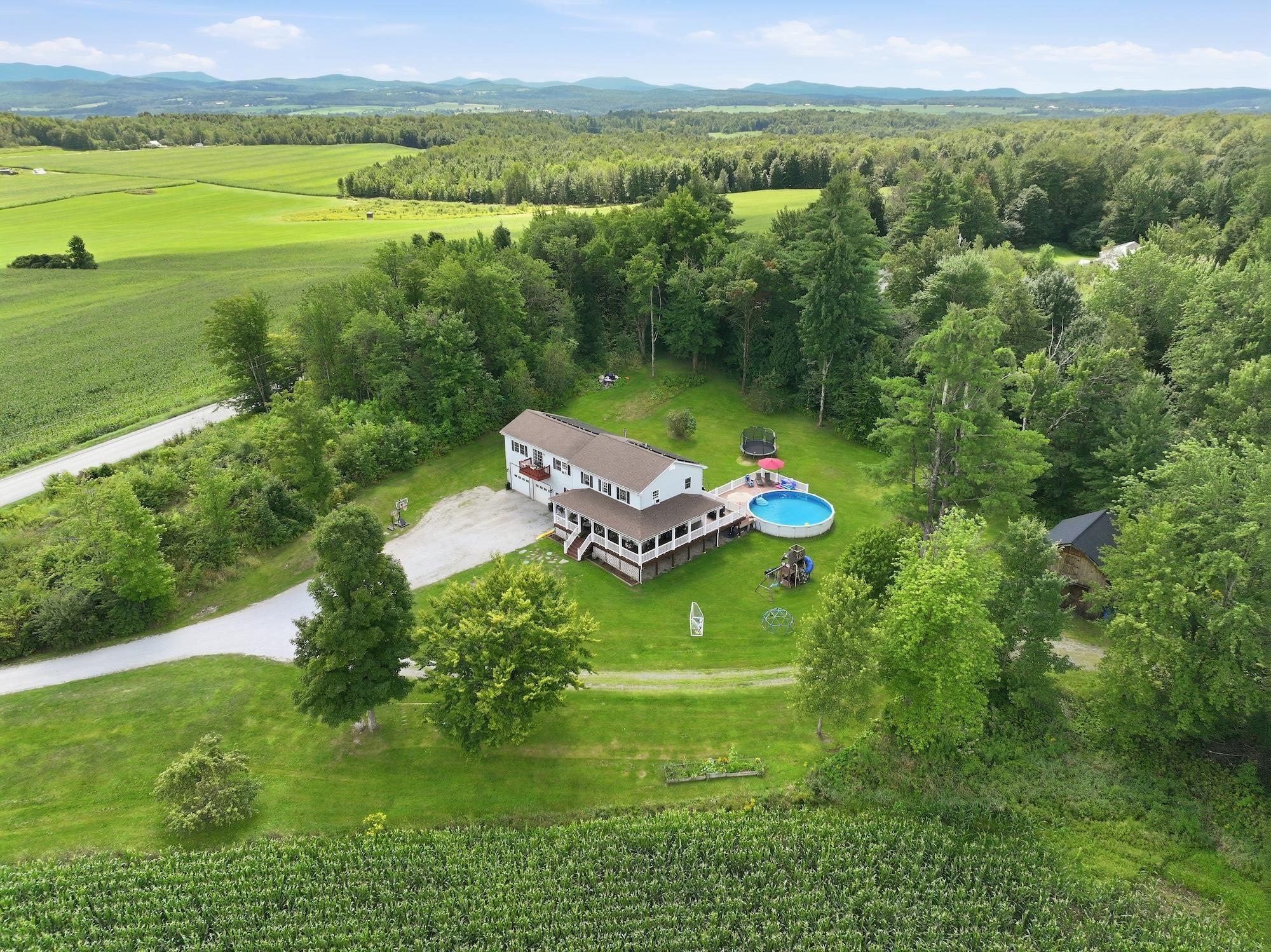 3561 Rice Hill Road photo 4