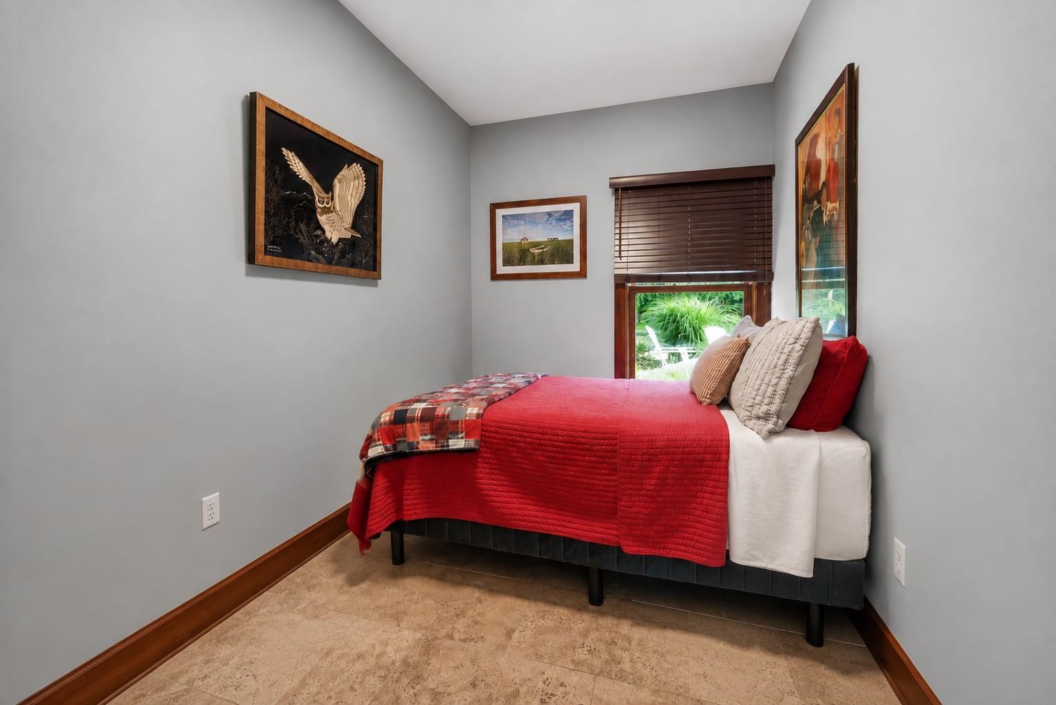 93 Elizabeth Court photo 41
